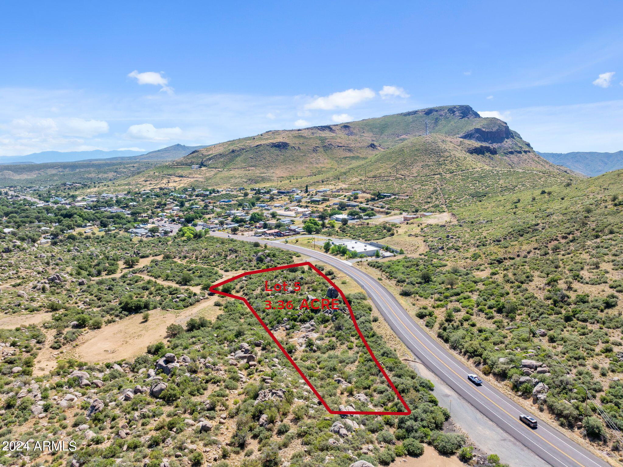 This is a awesome 3.36 Acre lot located in 
Yarnell. This lot has many boulder outcroppings.  Perfect property for your site built home. CCRs in place.  Easy access
to Hwy 89. Close to restaurants,shopping,post  office, Library, Community Center.
Come enjoy our mild 4 season climate at
approximately 4800 ft elevation.