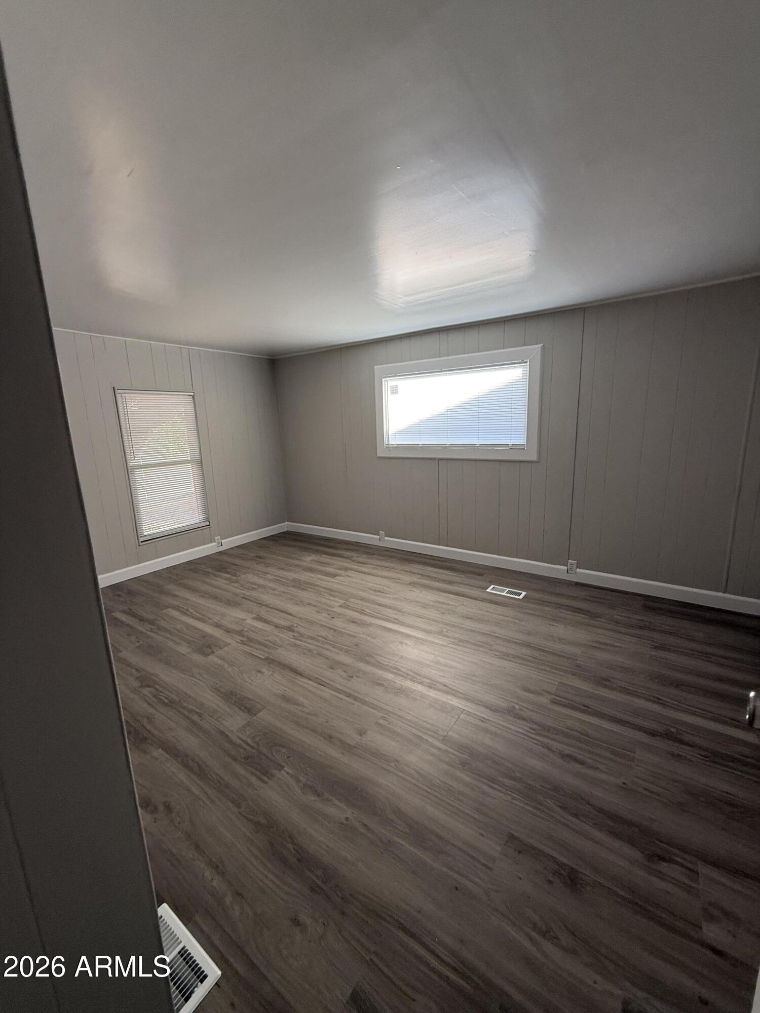 CHANDLER MANOR - Residential