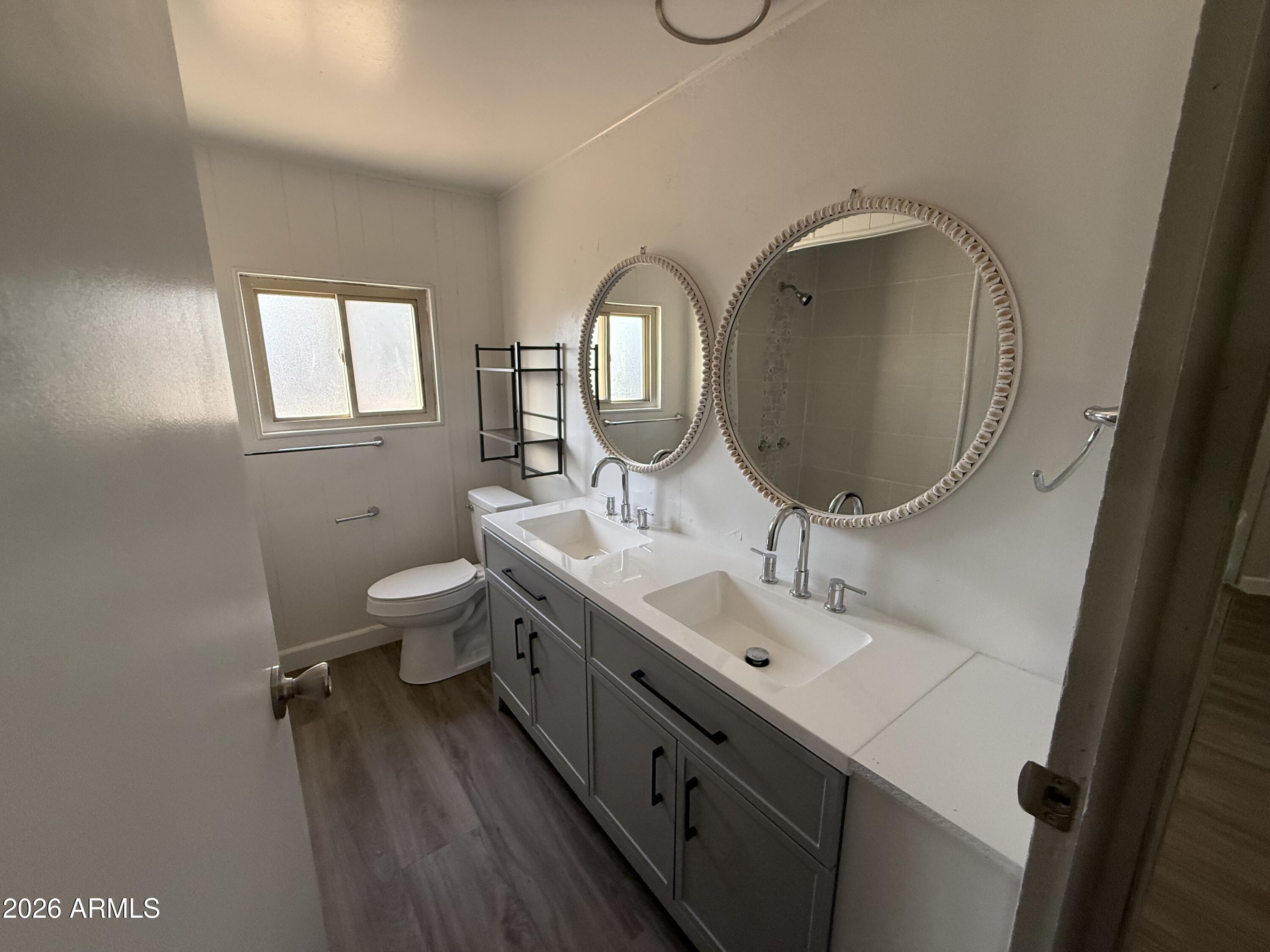 CHANDLER MANOR - Residential