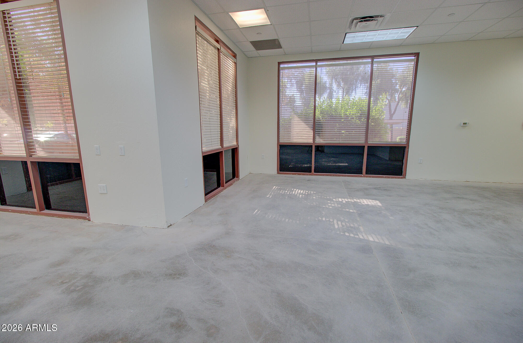 MESA OFFICE SUITE CONDO REPLAT OF BLDGS 1 3 6 7 - Commercial Sale