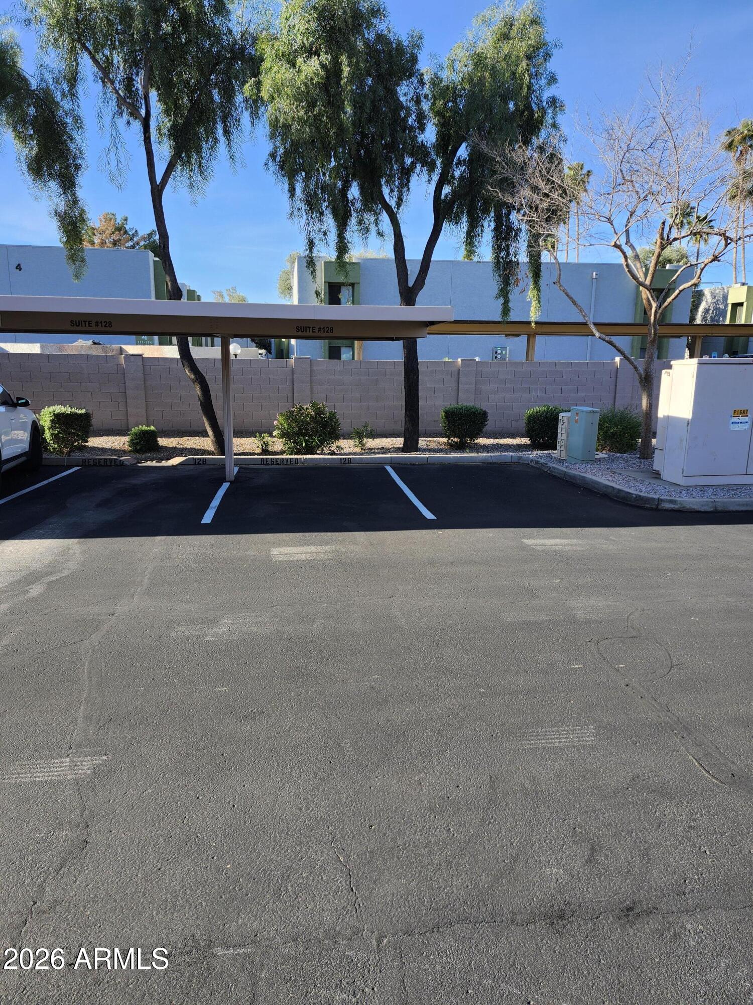 MESA OFFICE SUITE CONDO REPLAT OF BLDGS 1 3 6 7 - Commercial Sale