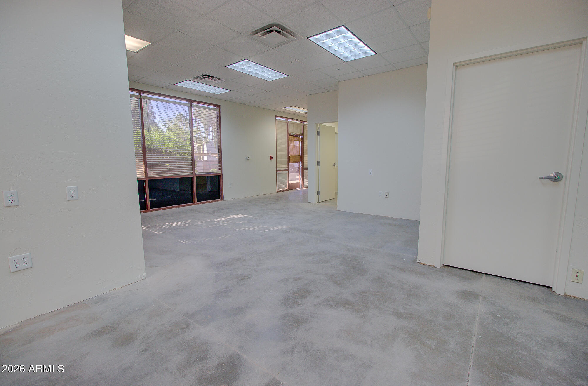 MESA OFFICE SUITE CONDO REPLAT OF BLDGS 1 3 6 7 - Commercial Sale