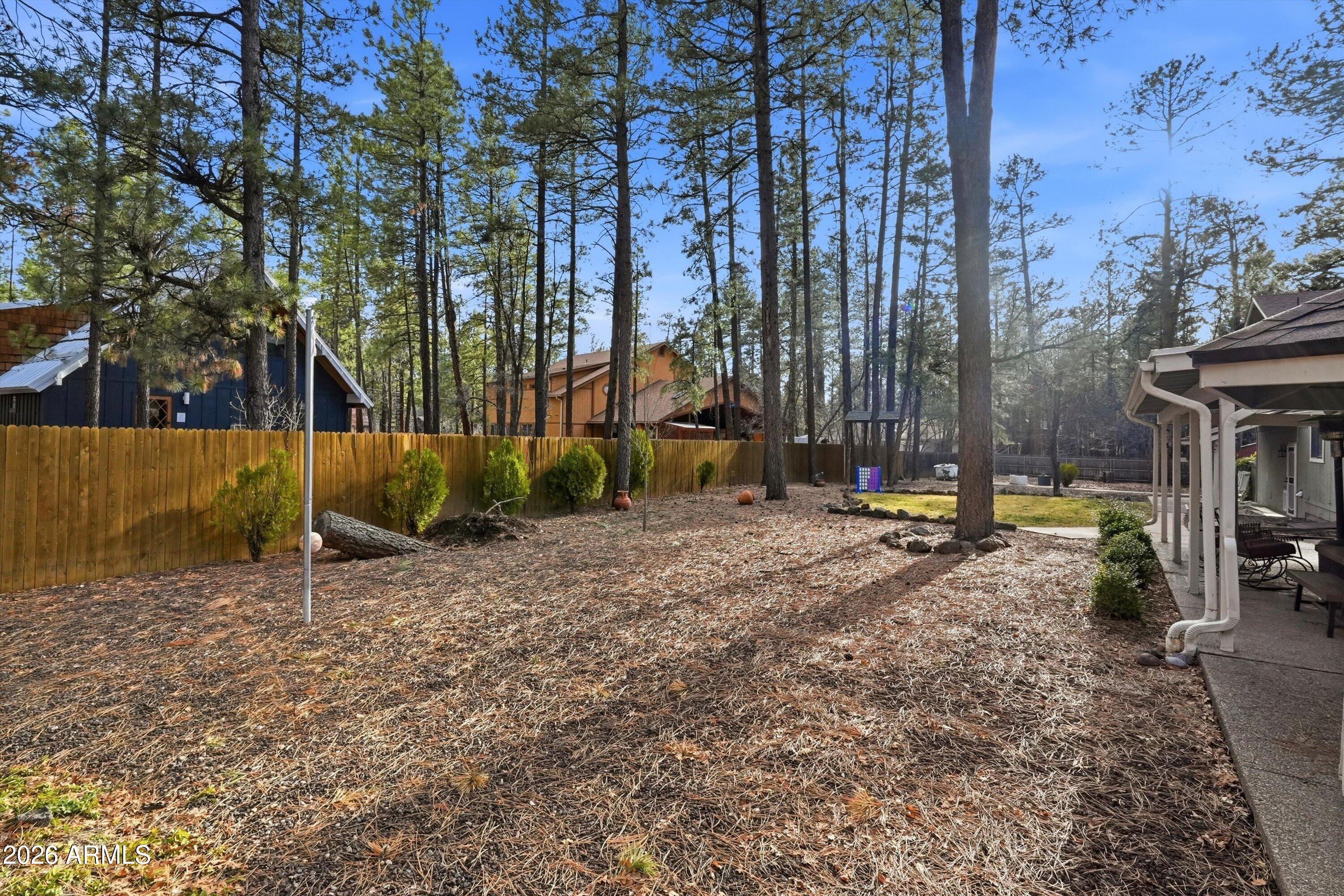PINETOP COUNTRY CLUB UNIT 1 - Residential
