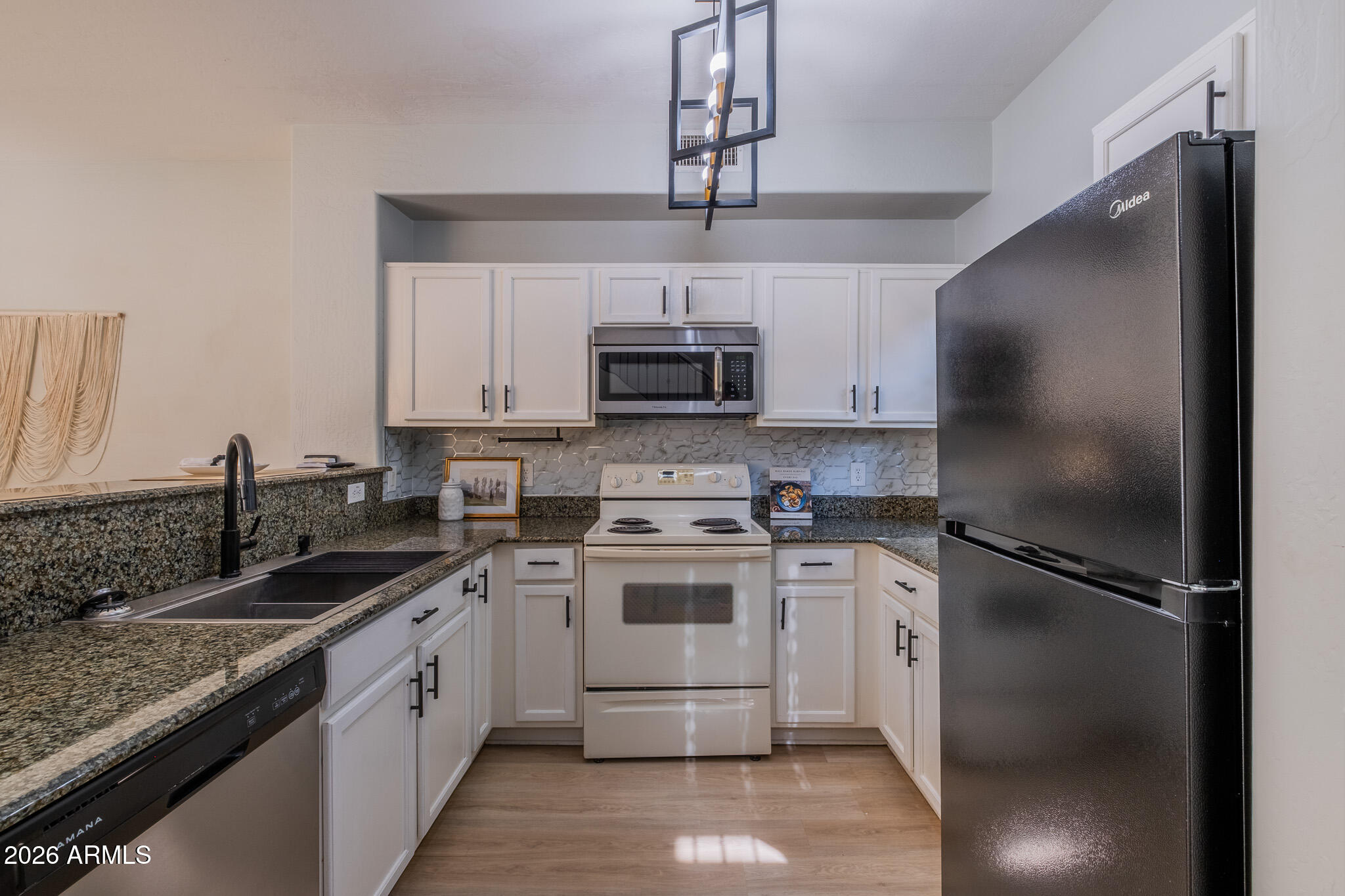 GARDENS PARCEL 5 CONDOMINIUM AMD - Residential