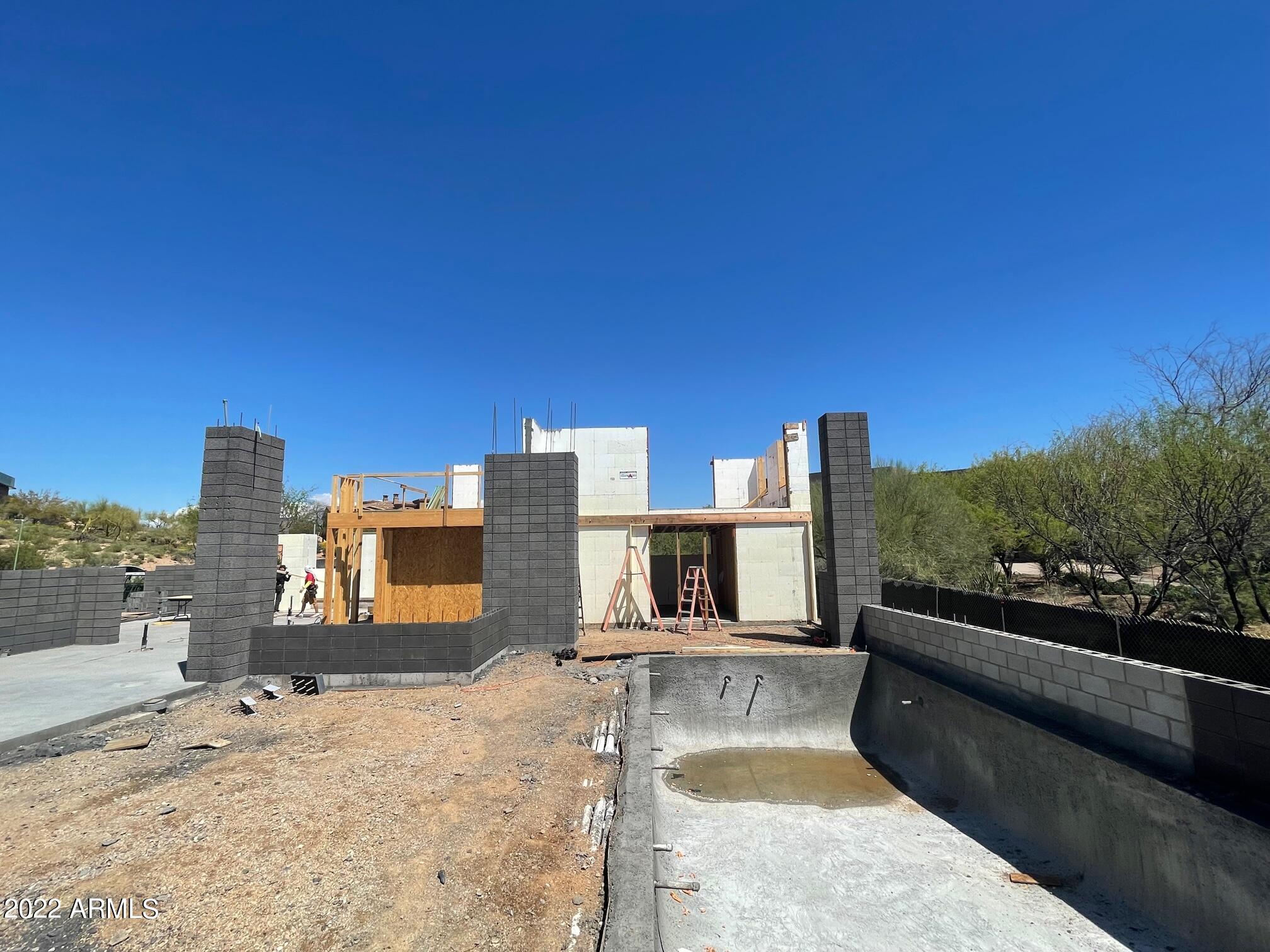 CANDLEWOOD ESTATES AT TROON NORTH - Residential