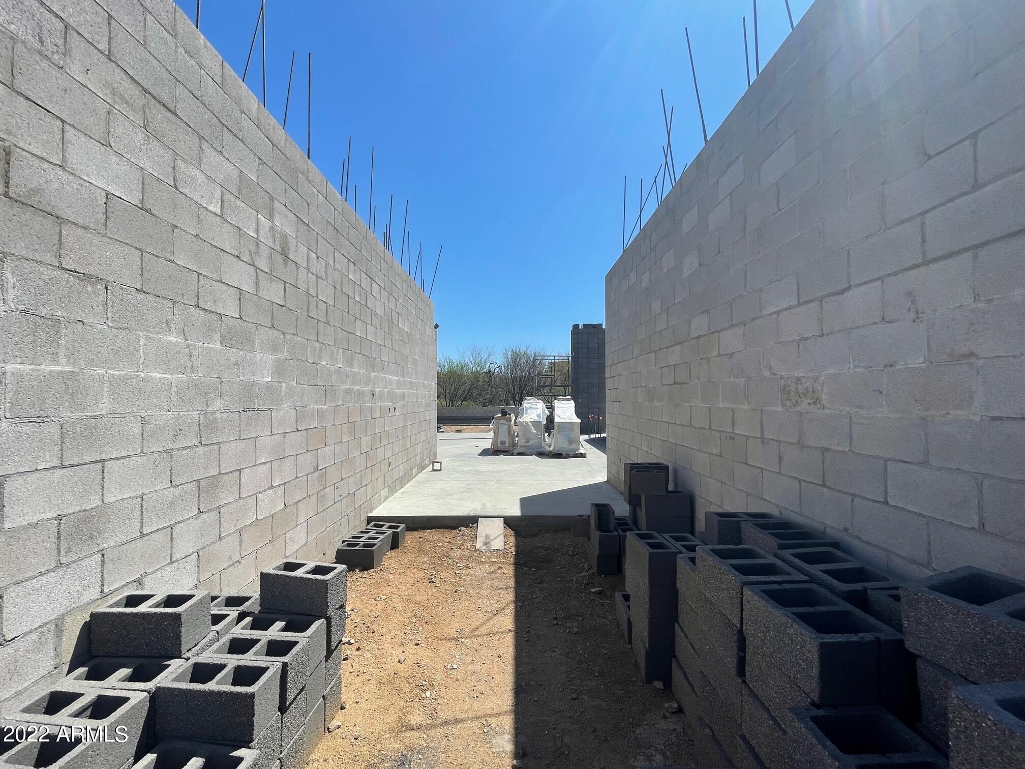 CANDLEWOOD ESTATES AT TROON NORTH - Residential