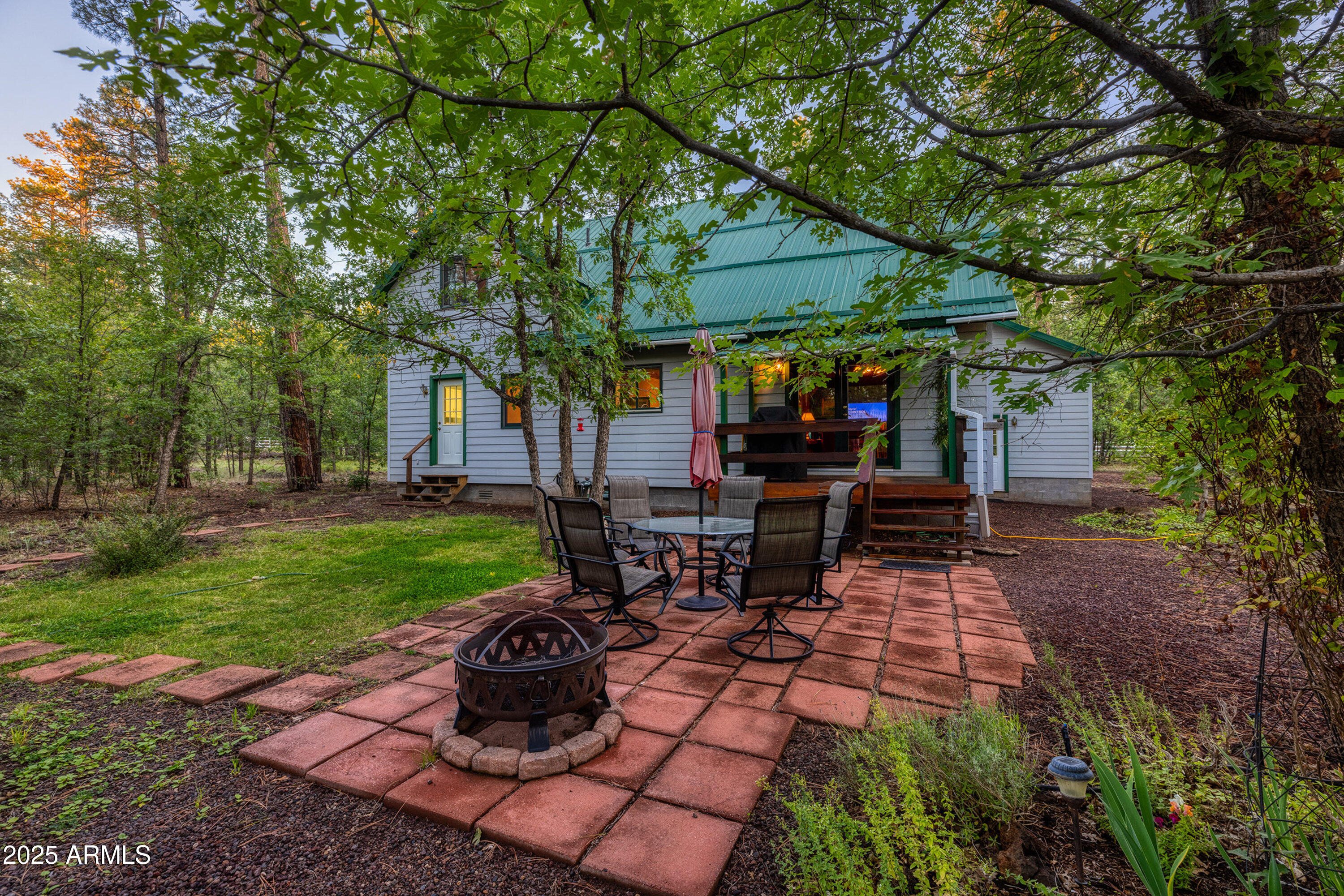 Seneca Pines - Residential