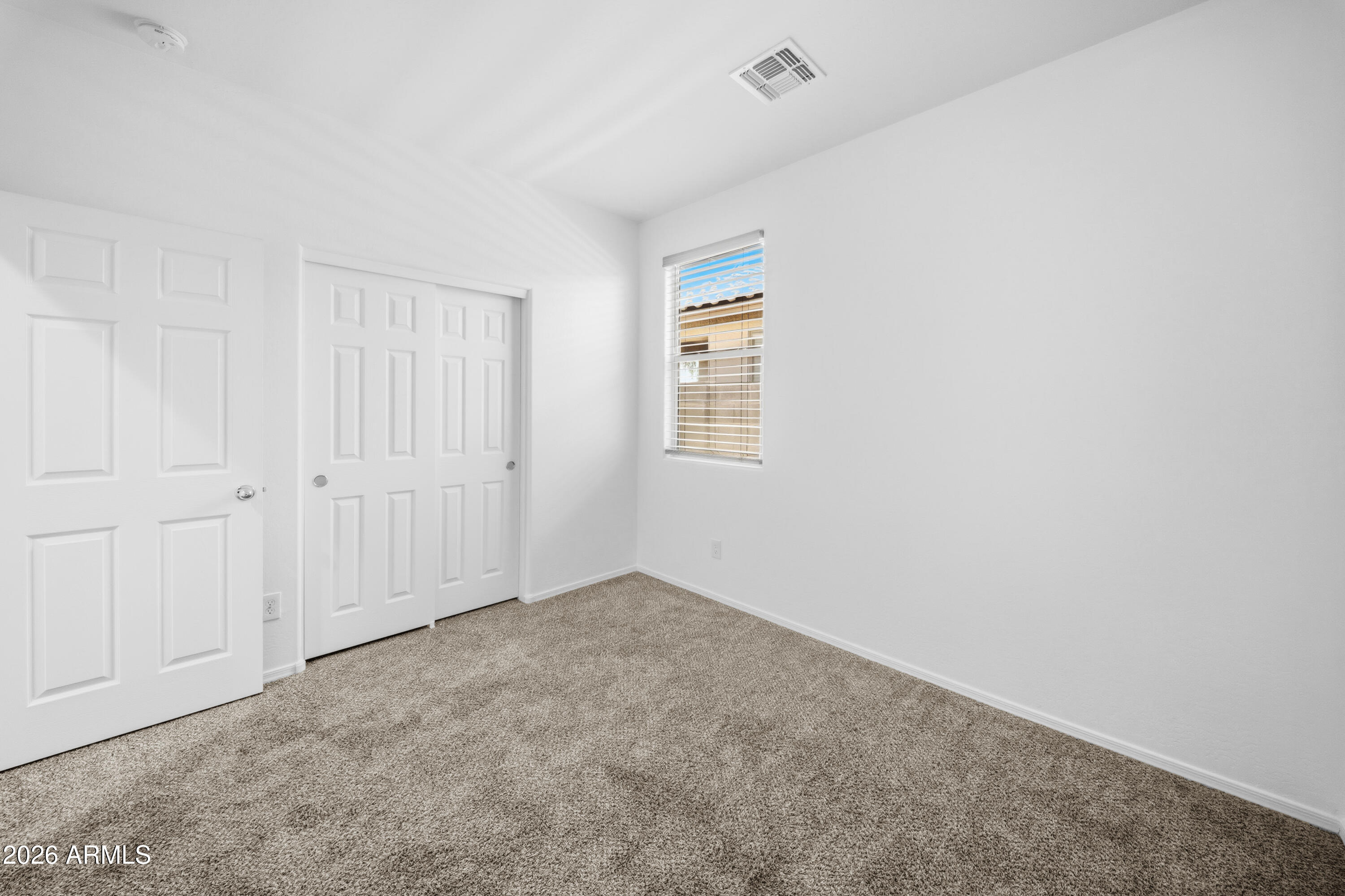 MOUNTAIN VIEWS - Residential