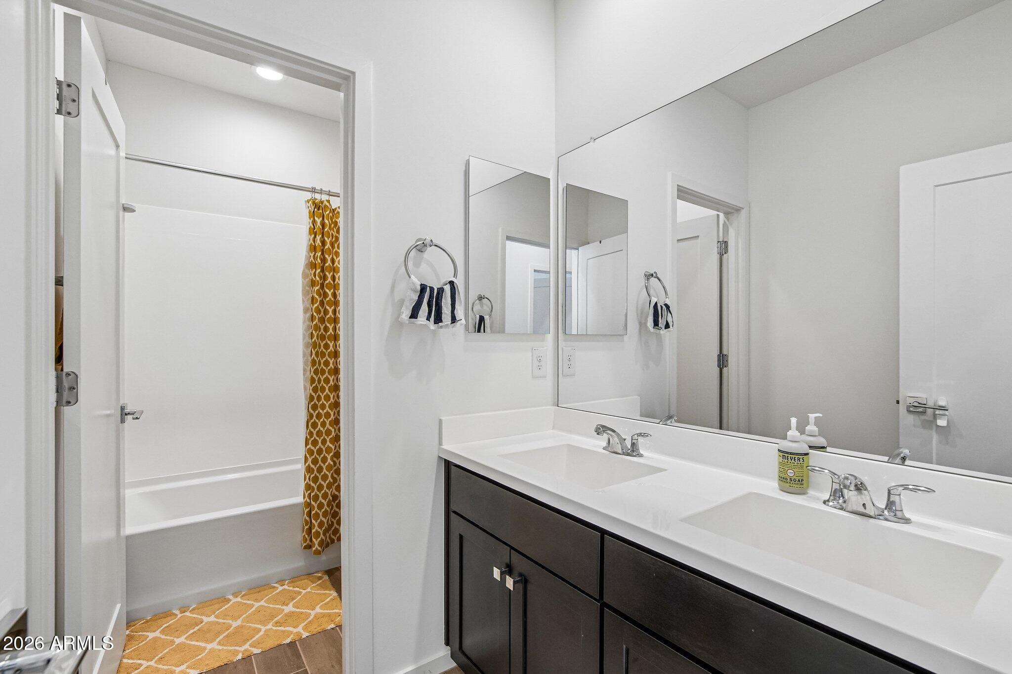 THE PRESERVE SAN TAN - UNIT 2B - Residential