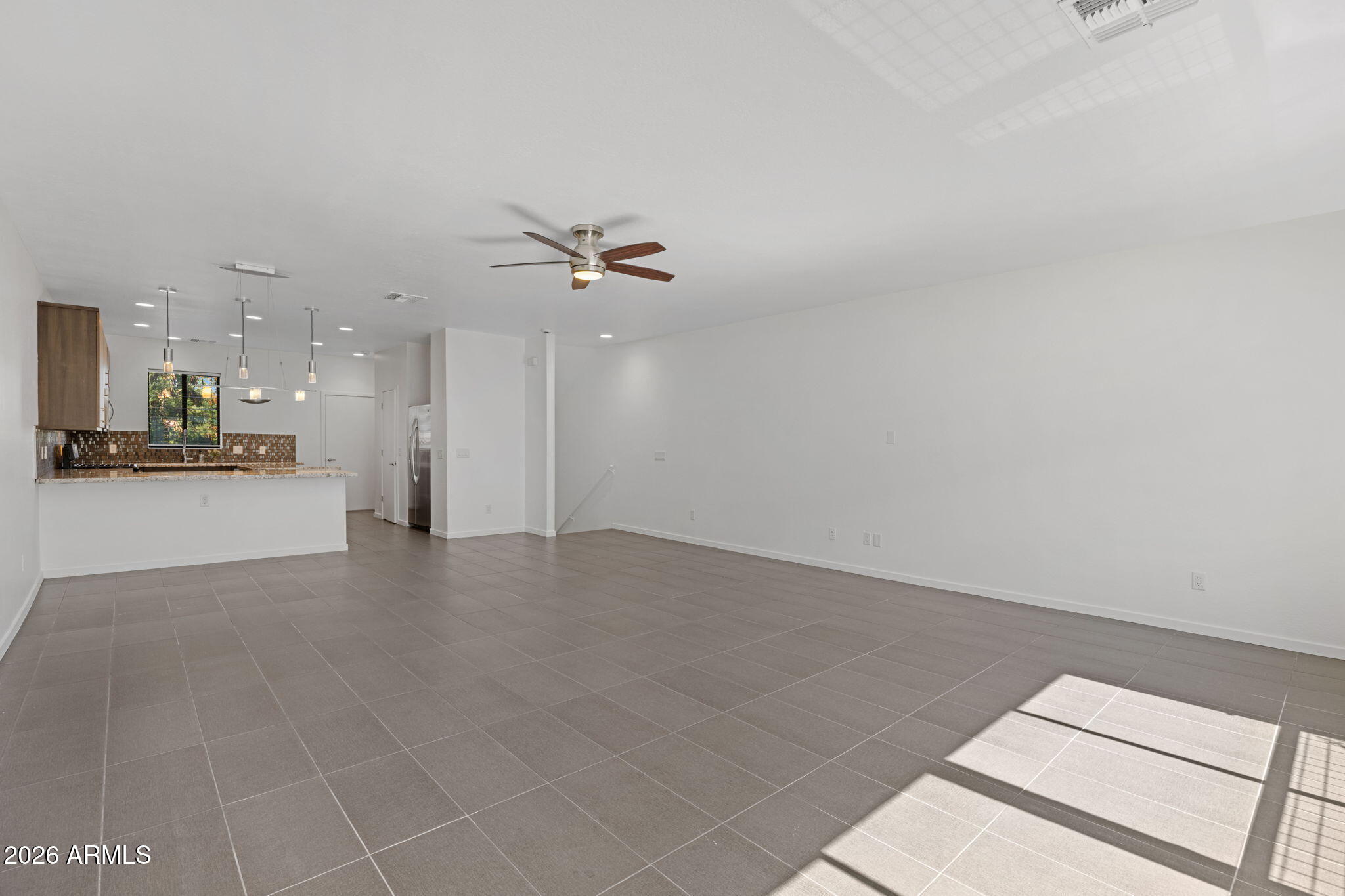 BROWNSTONE COMMONS - Residential