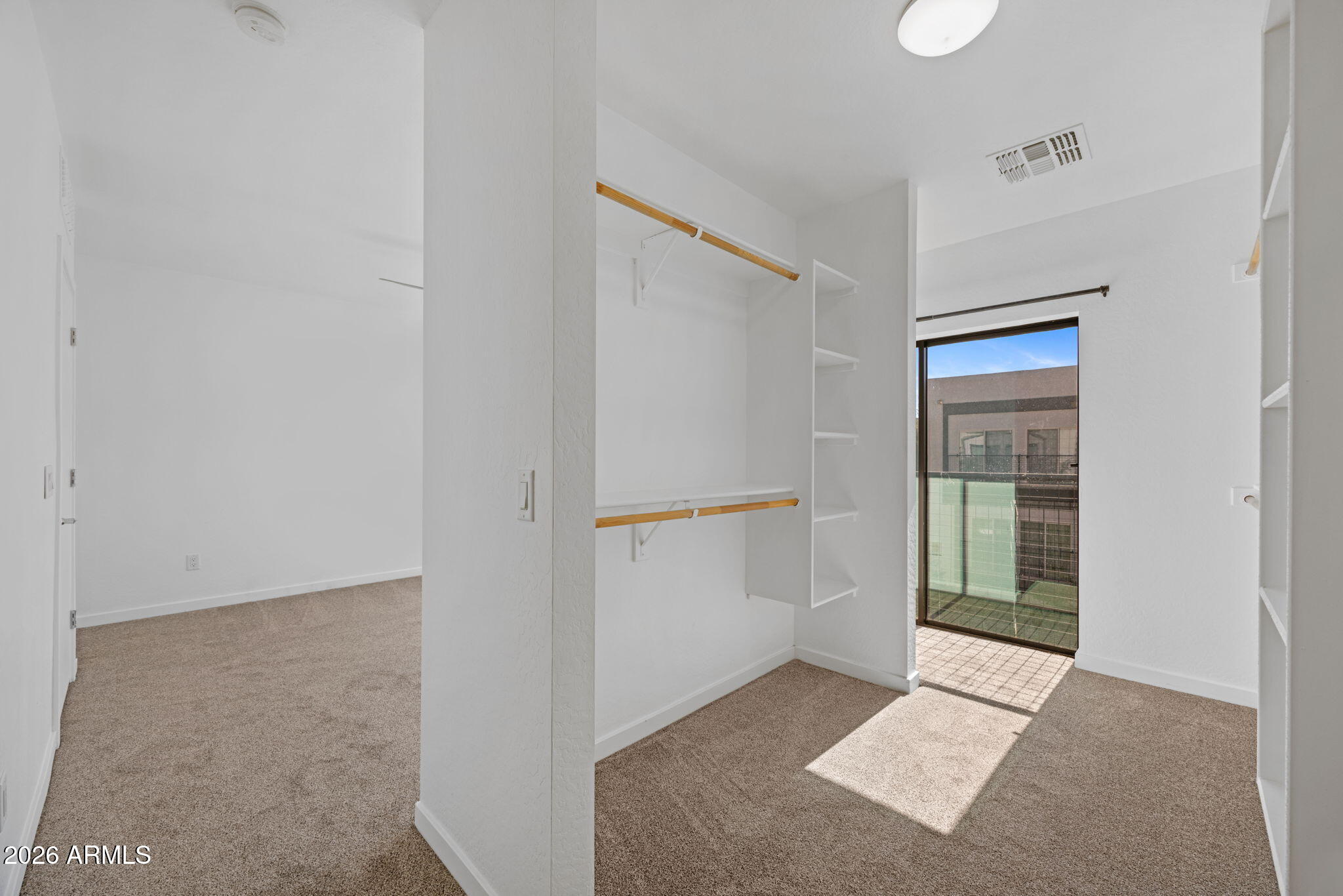 BROWNSTONE COMMONS - Residential