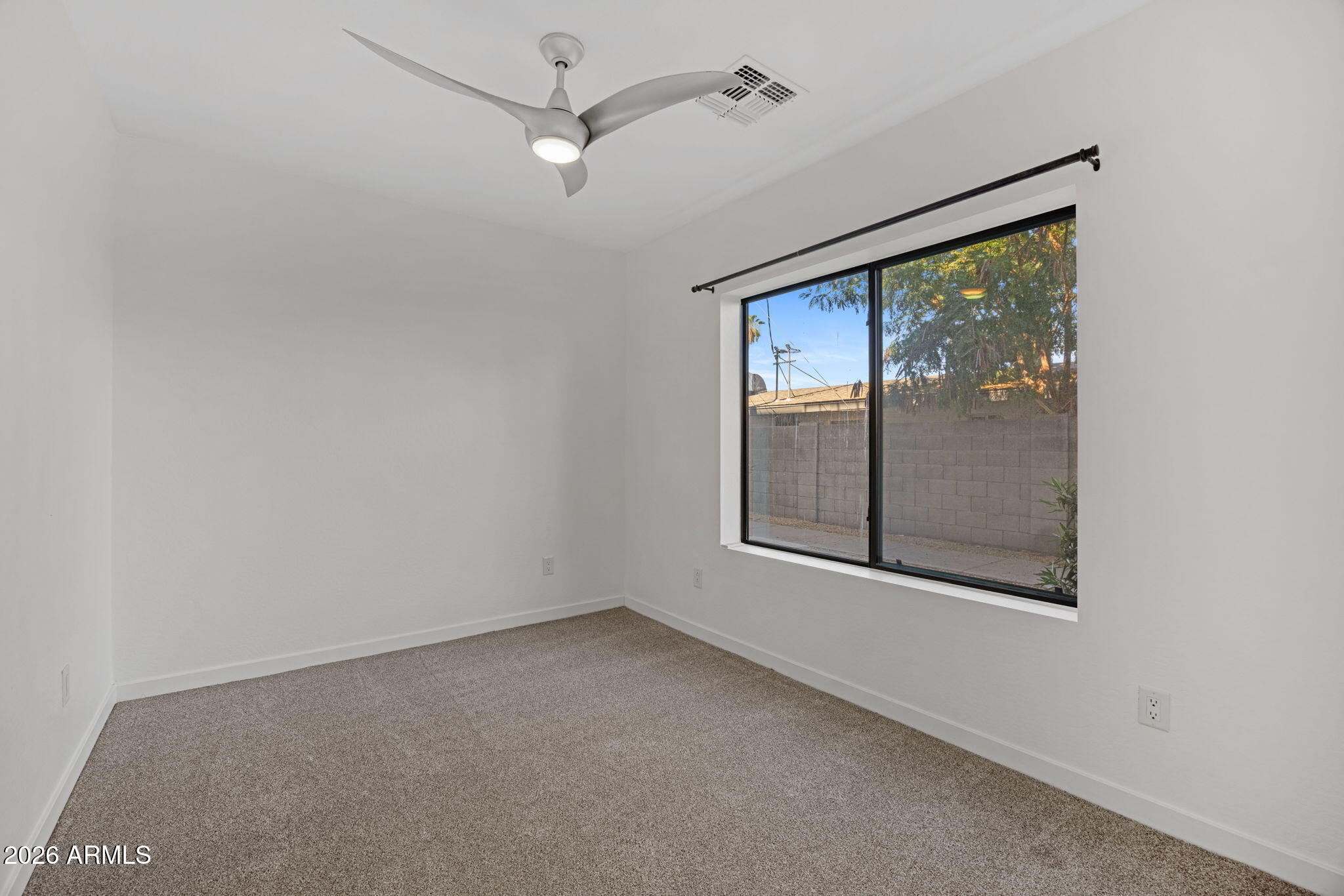 BROWNSTONE COMMONS - Residential