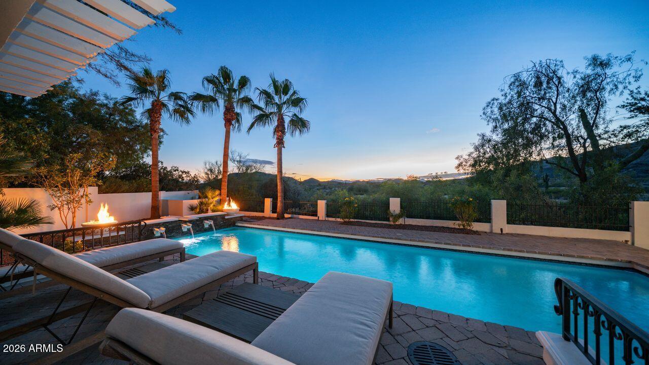 AHWATUKEE CUSTOM ESTATES 2 - Residential
