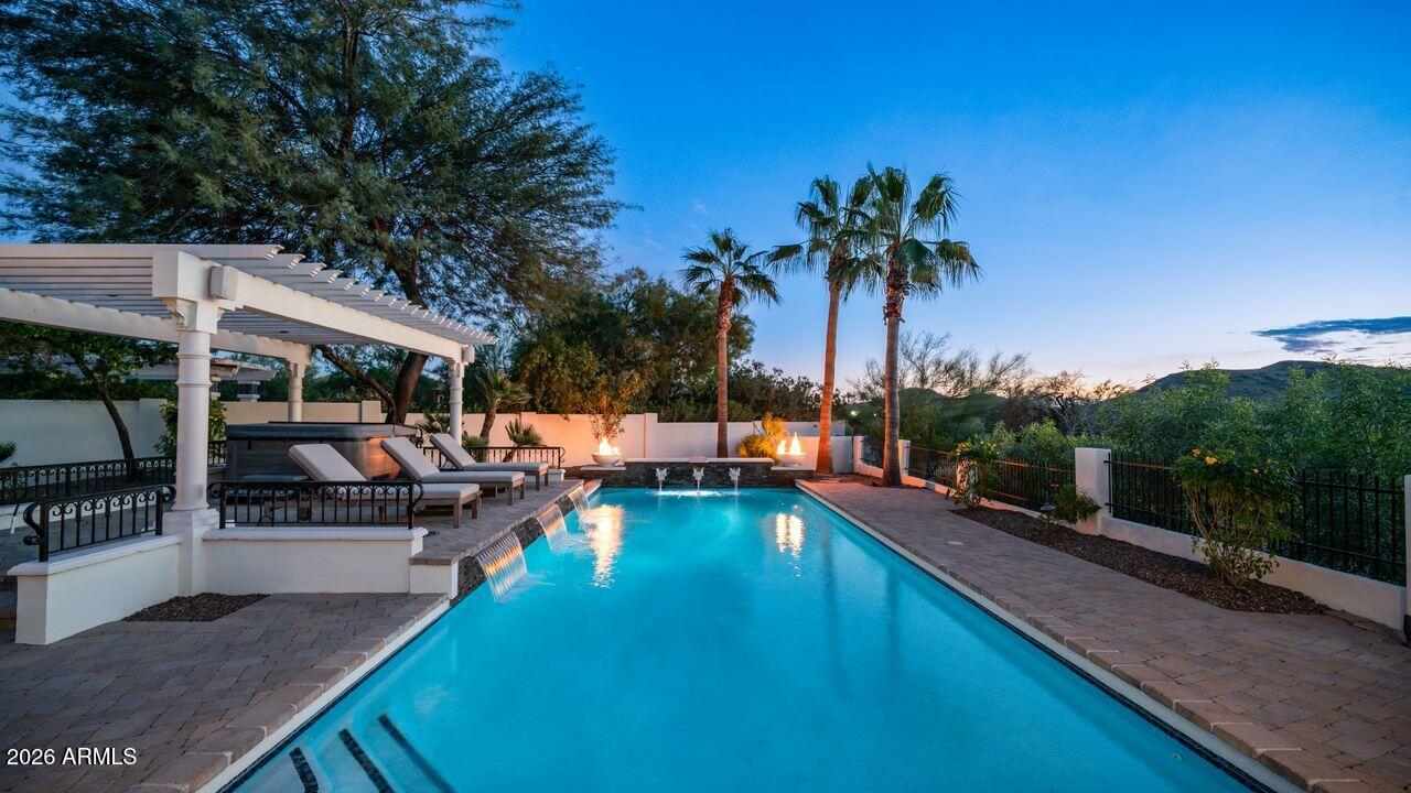 AHWATUKEE CUSTOM ESTATES 2 - Residential