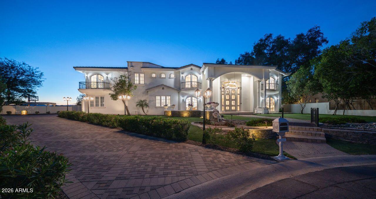 AHWATUKEE CUSTOM ESTATES 2 - Residential