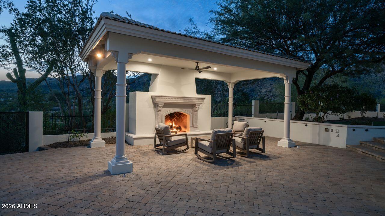 AHWATUKEE CUSTOM ESTATES 2 - Residential