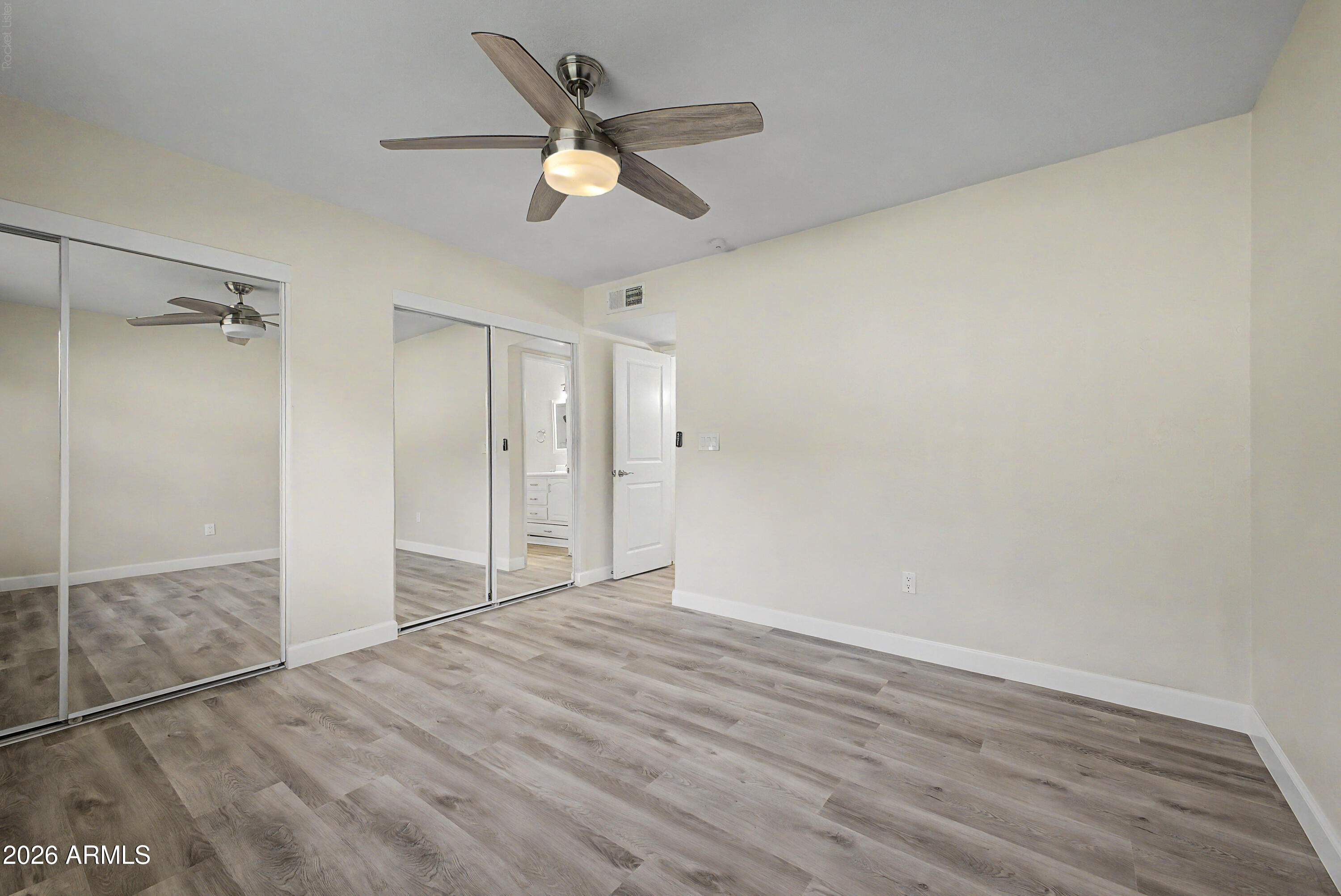 ALAMEDA PARK CONDOMINIUMS - Residential