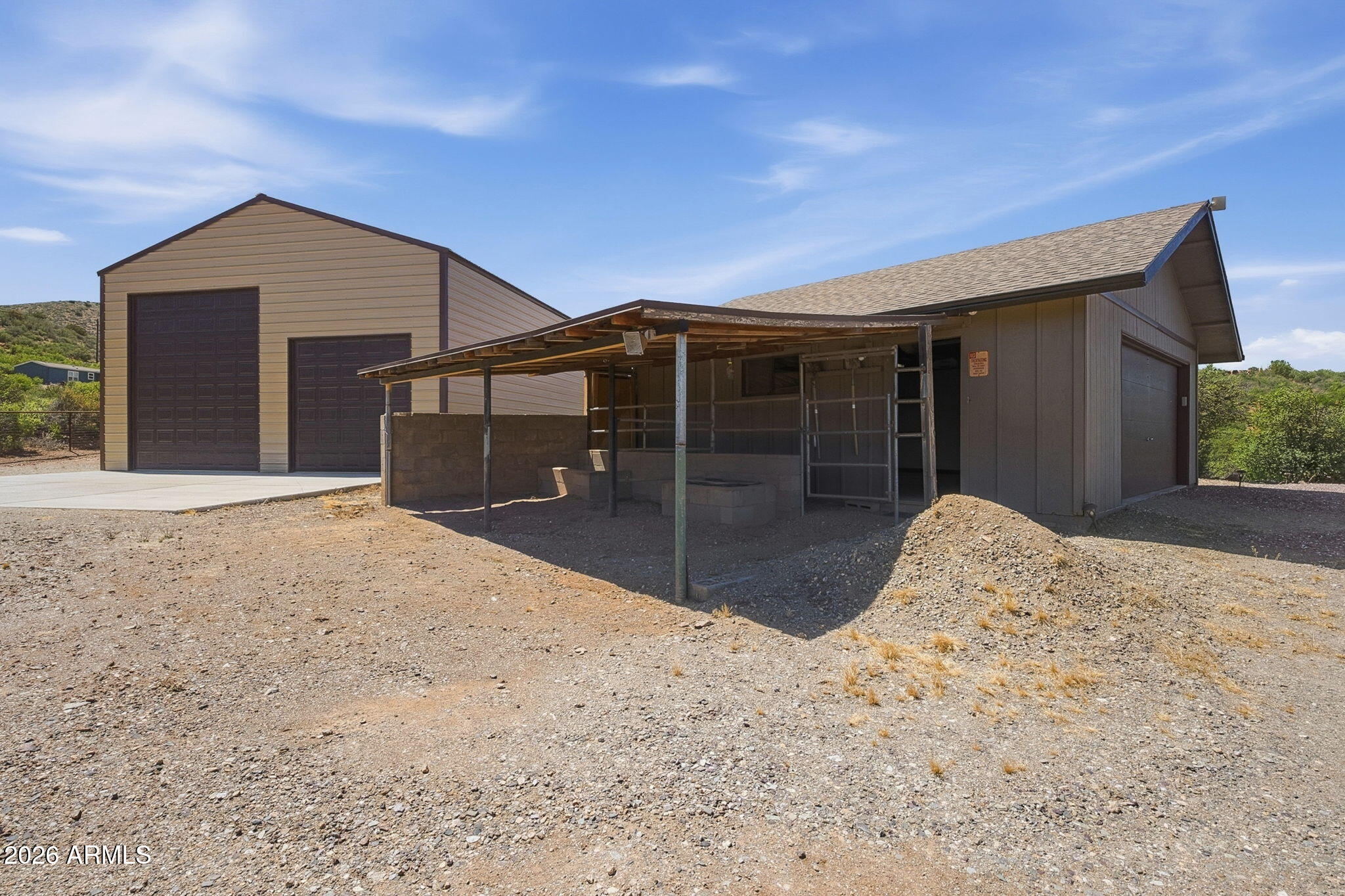 LAZY RIVER ACRES - Residential