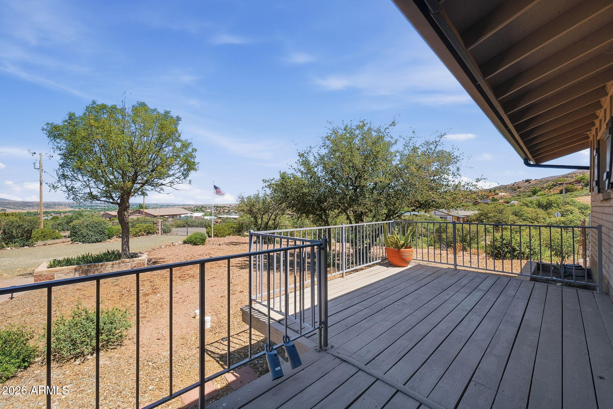 LAZY RIVER ACRES - Residential