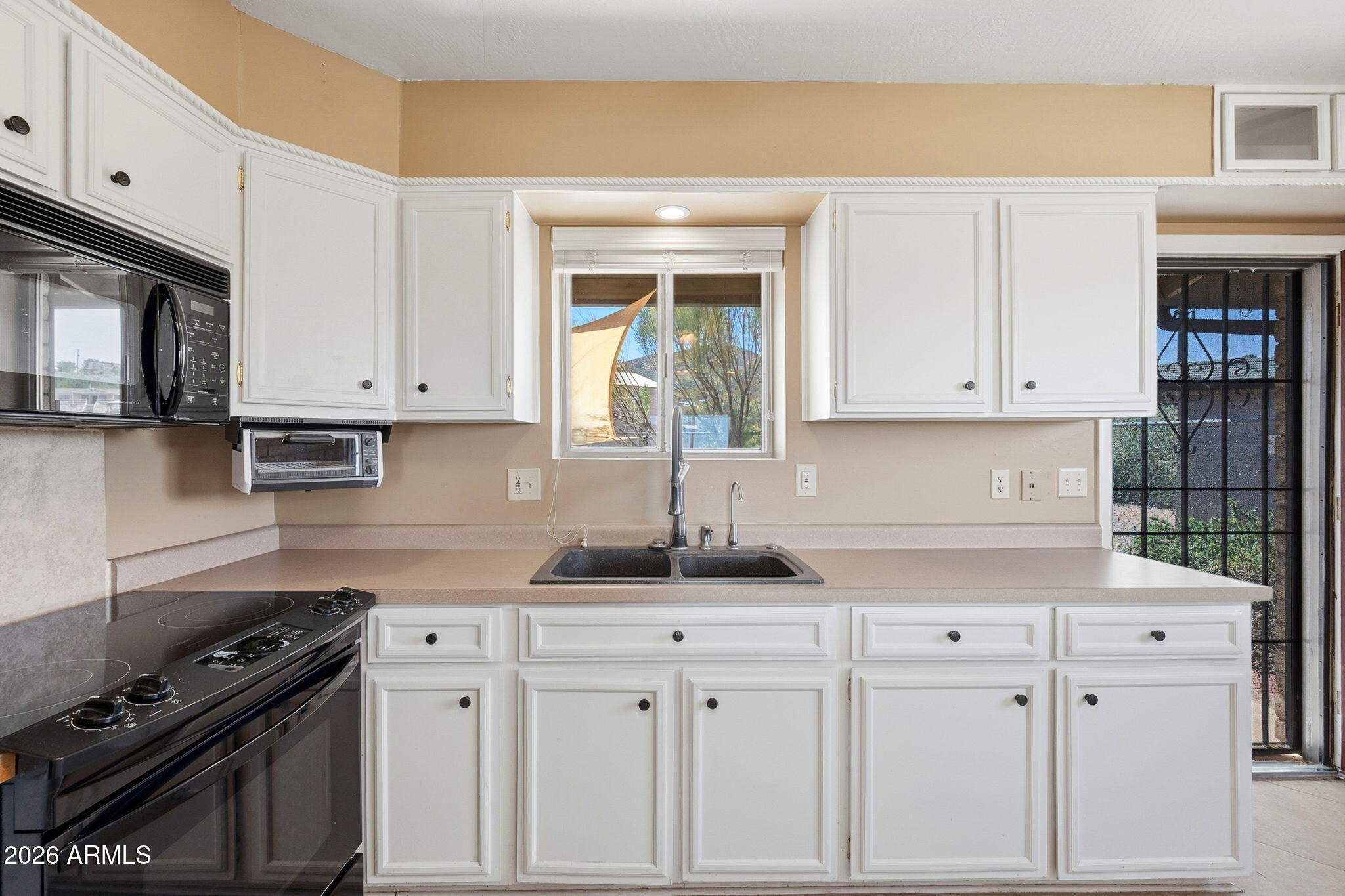 LAZY RIVER ACRES - Residential