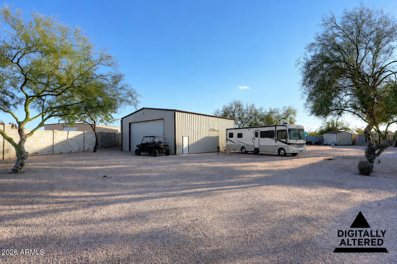 Custom home - 1.36 Acres - NO HOA - County Island - Residential