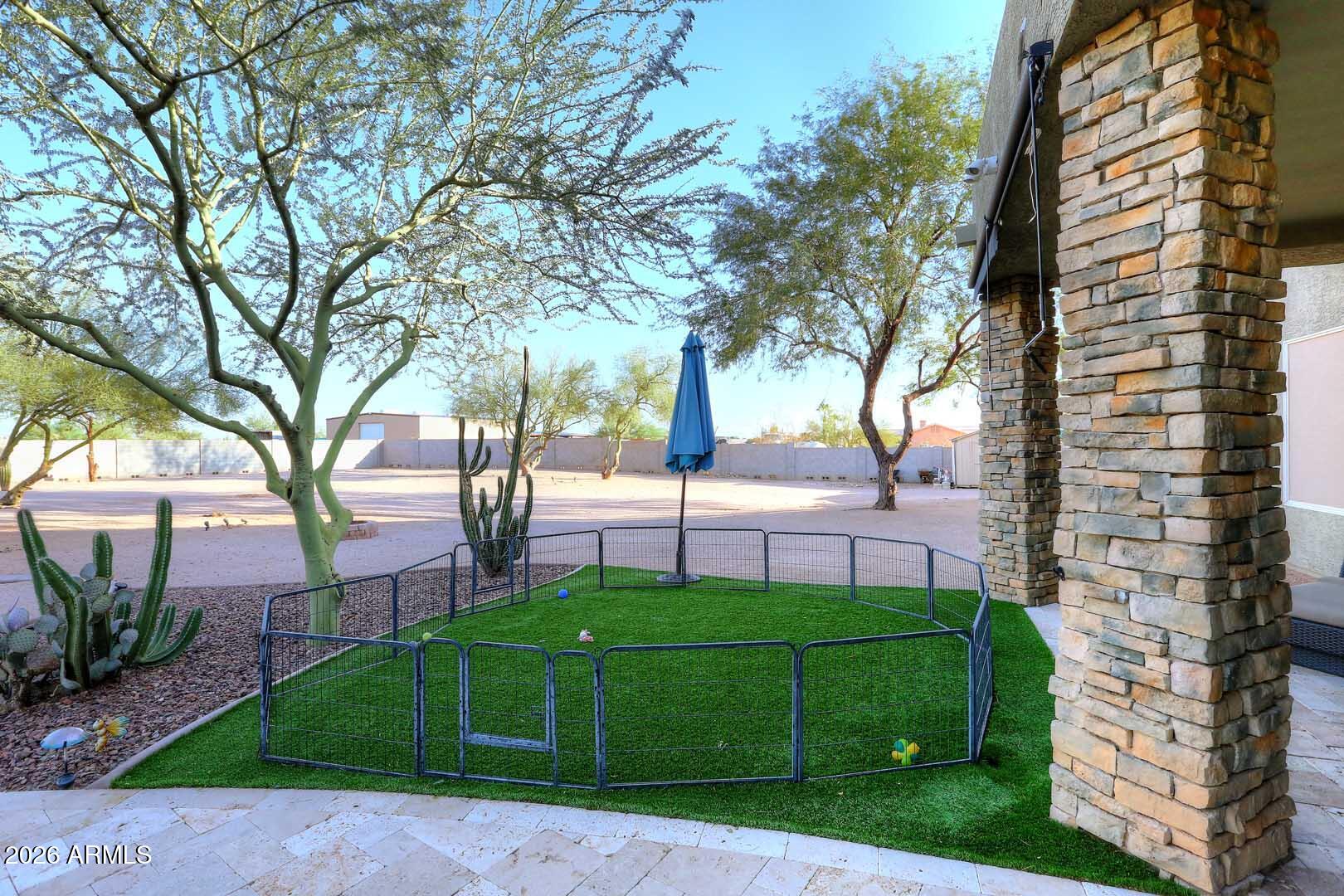 Custom home - 1.36 Acres - NO HOA - County Island - Residential