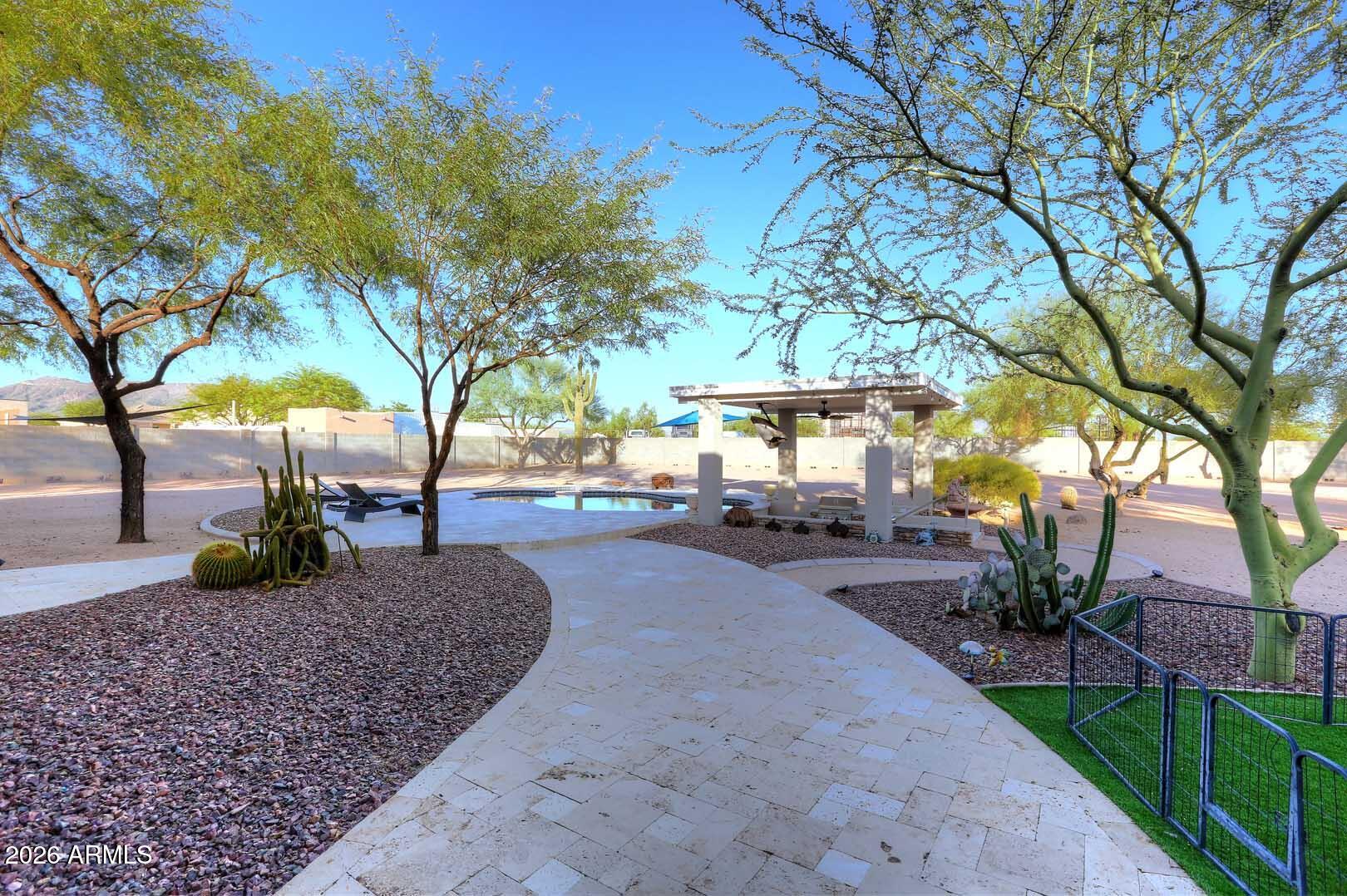 Custom home - 1.36 Acres - NO HOA - County Island - Residential