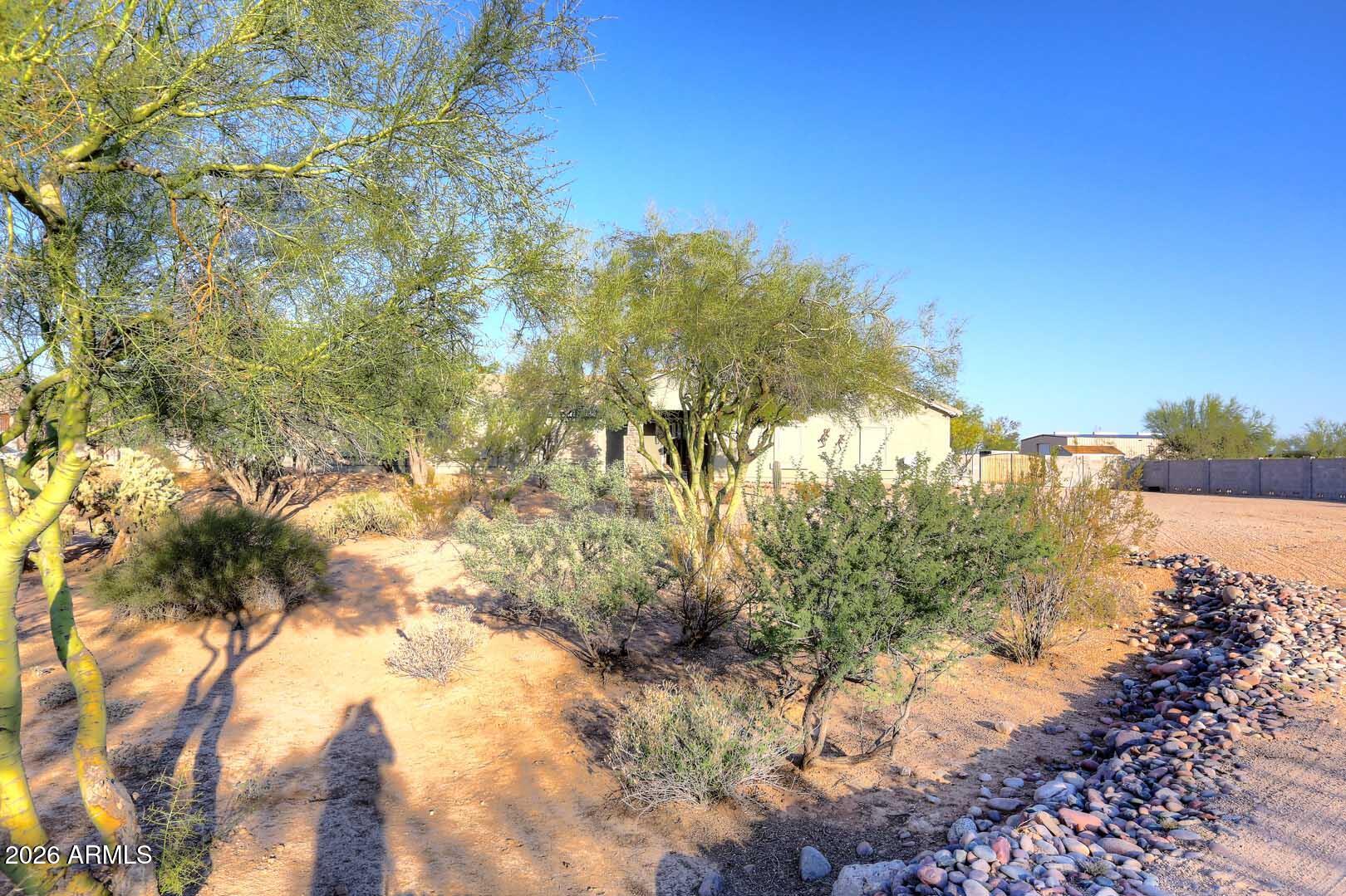 Custom home - 1.36 Acres - NO HOA - County Island - Residential