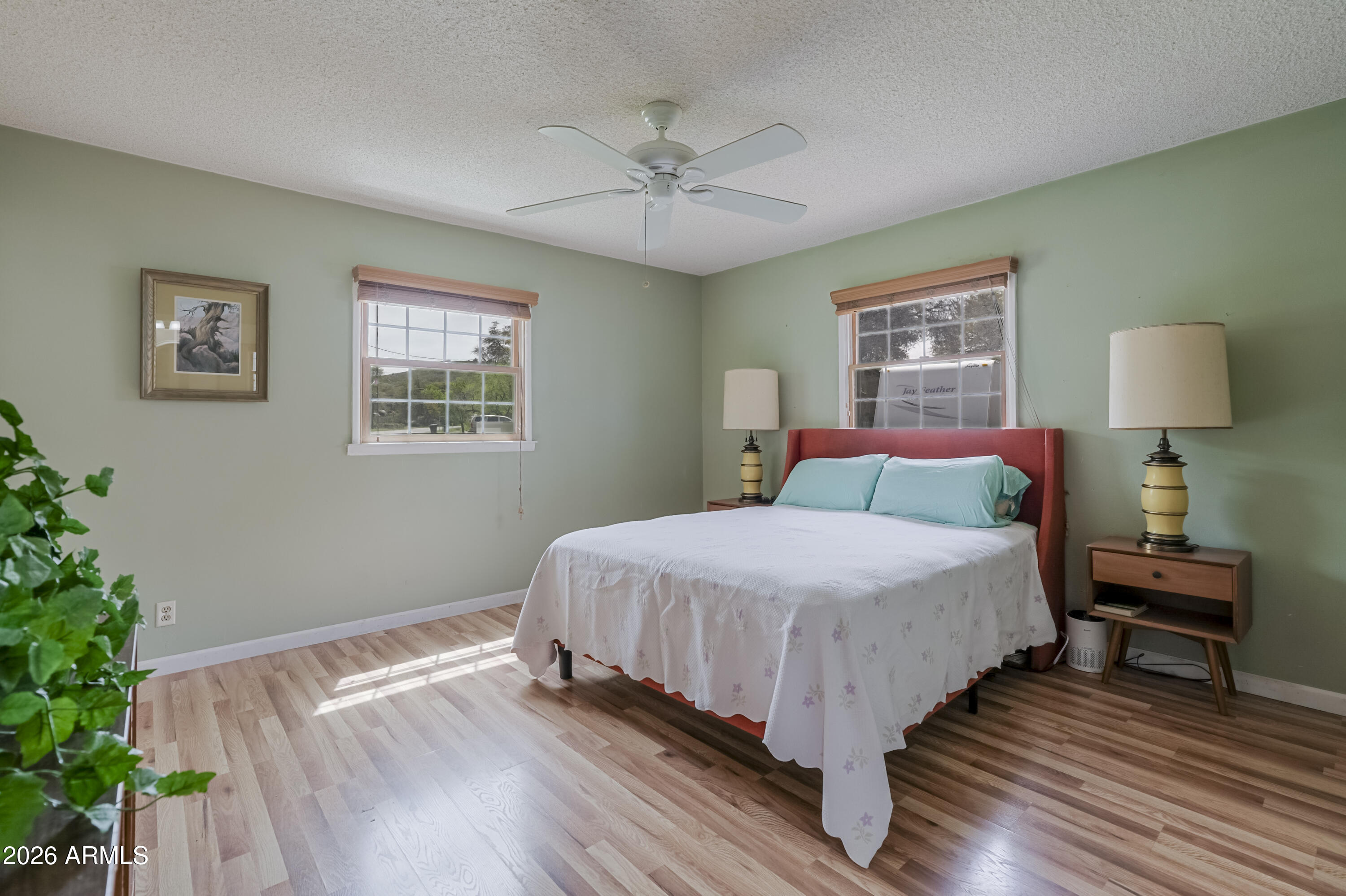 YARNELL HEIGHTS - Residential