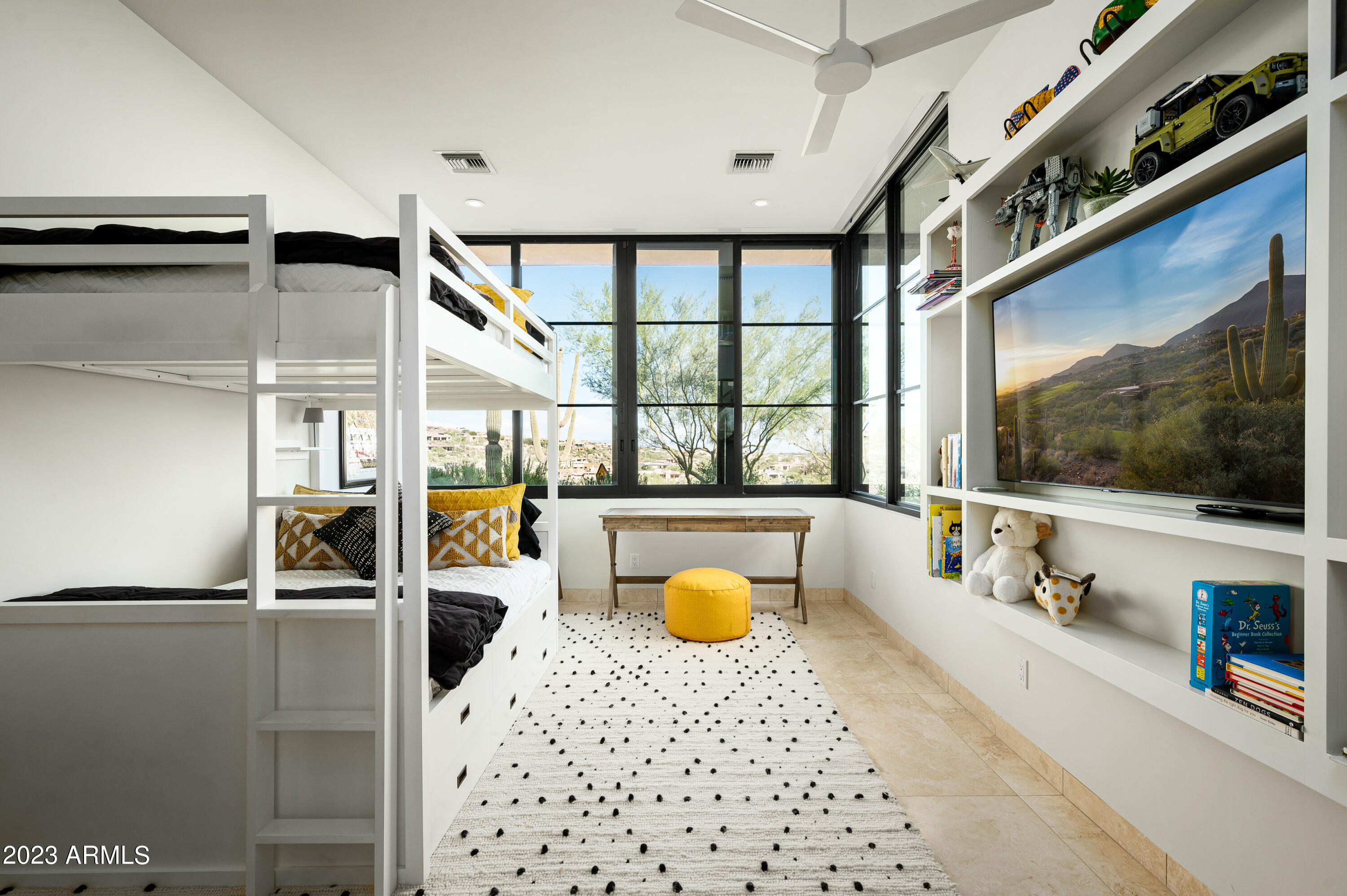 DESERT MOUNTAIN PH 3 UNIT 31 VILLAGE SEVEN ARROWS - Residential
