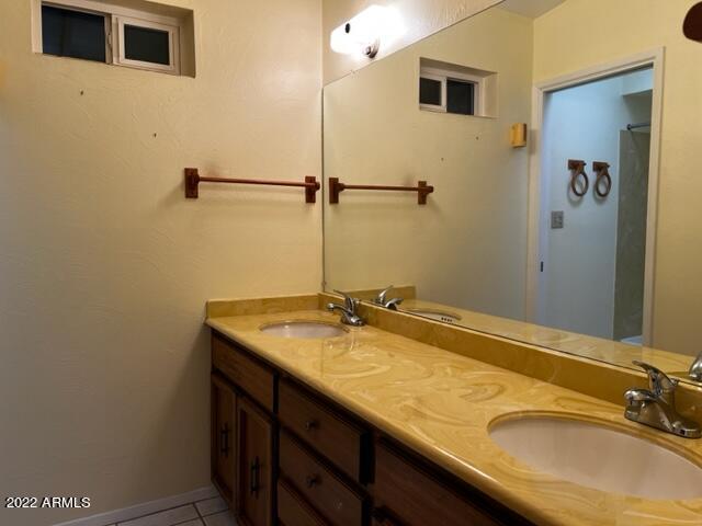 TOWN & COUNTRY ESTATES UNIT 11 - Residential