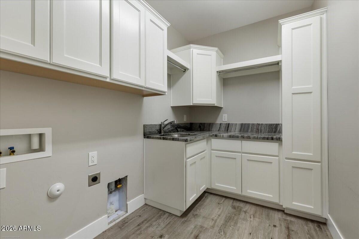 MINGUS MEADOWS AMD - Residential