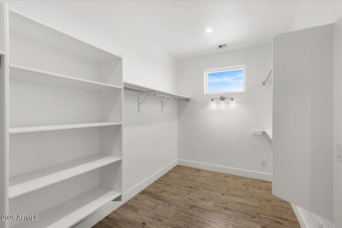 MINGUS MEADOWS AMD - Residential