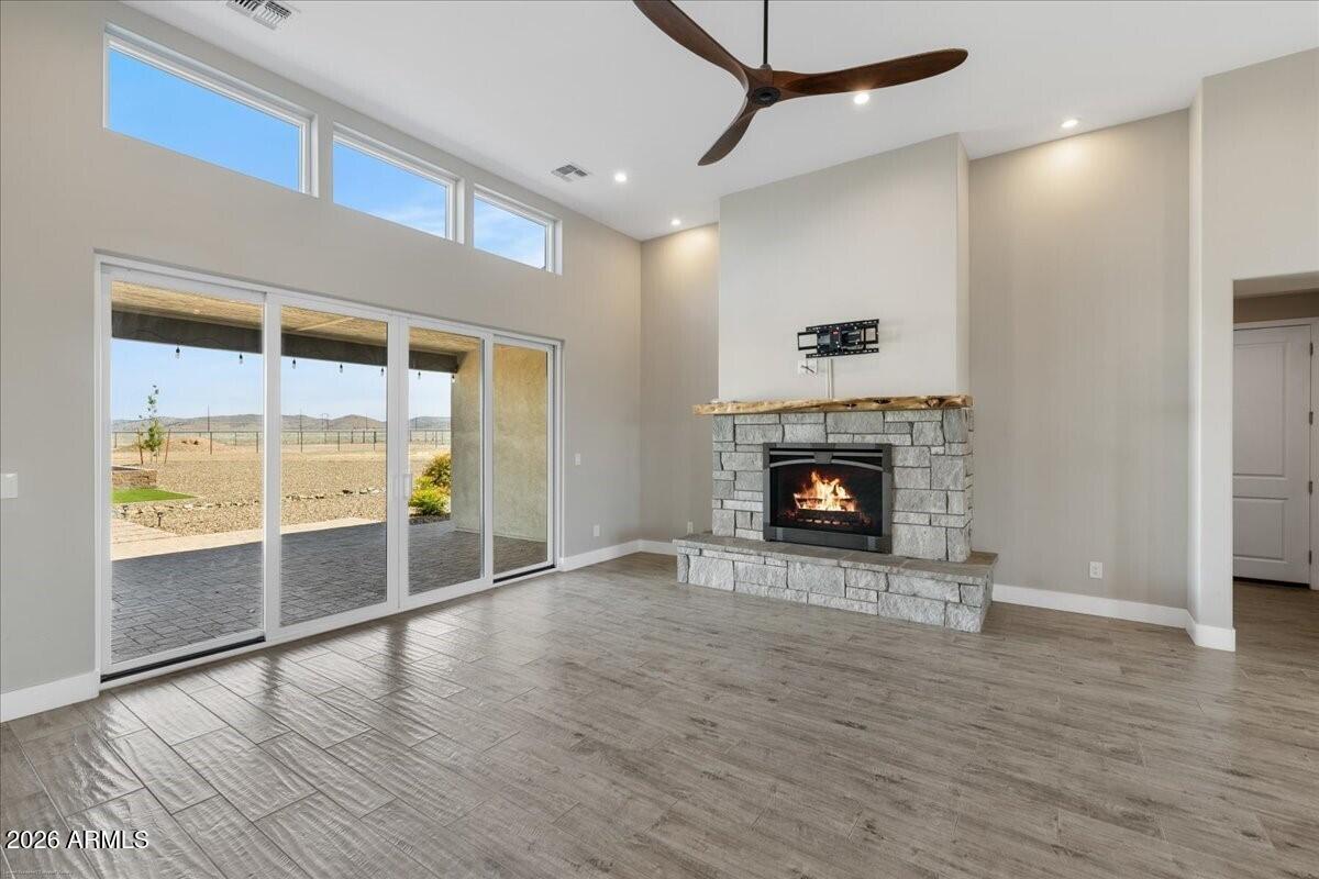 MINGUS MEADOWS AMD - Residential