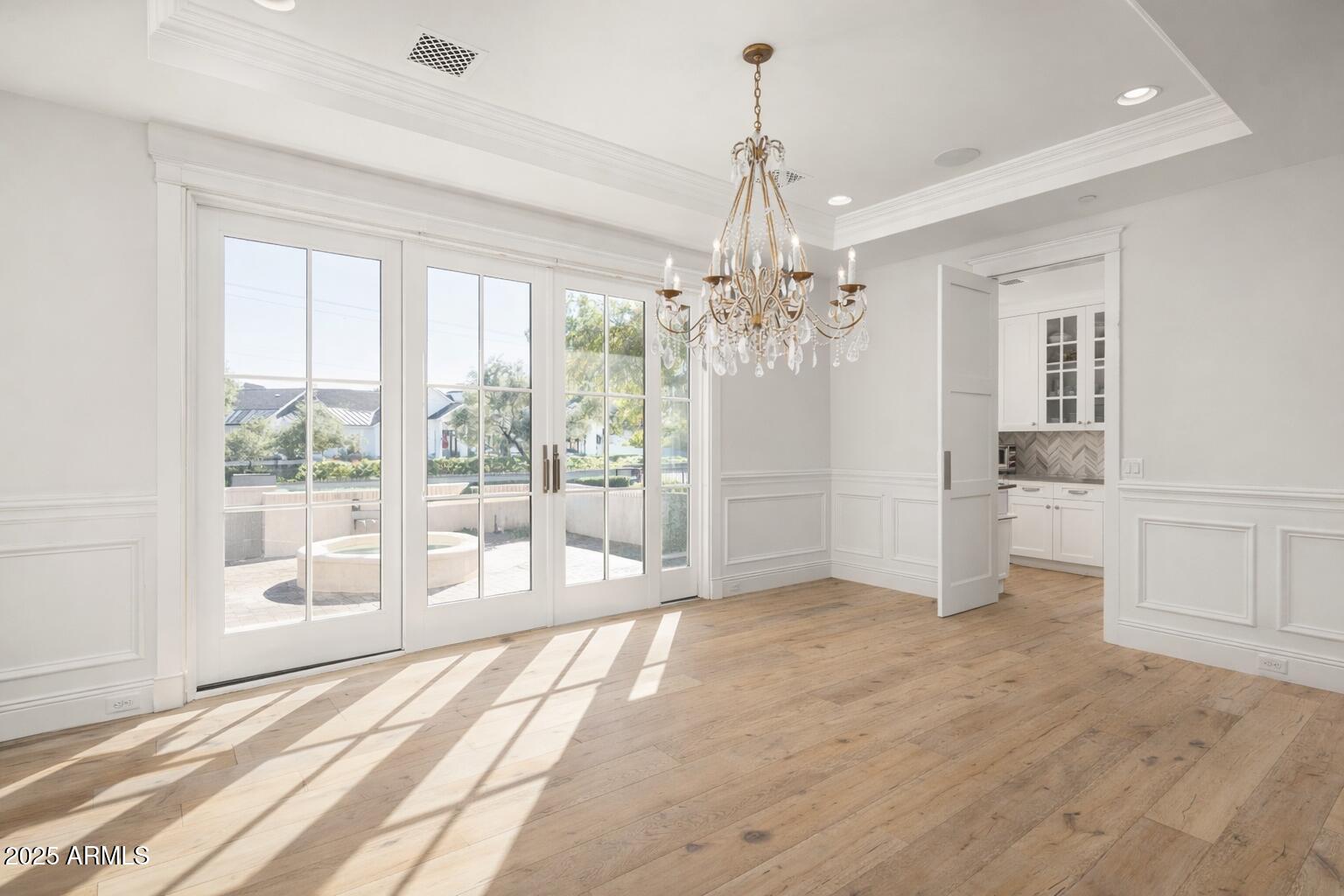 DEL RAY ESTATES  8 - Residential