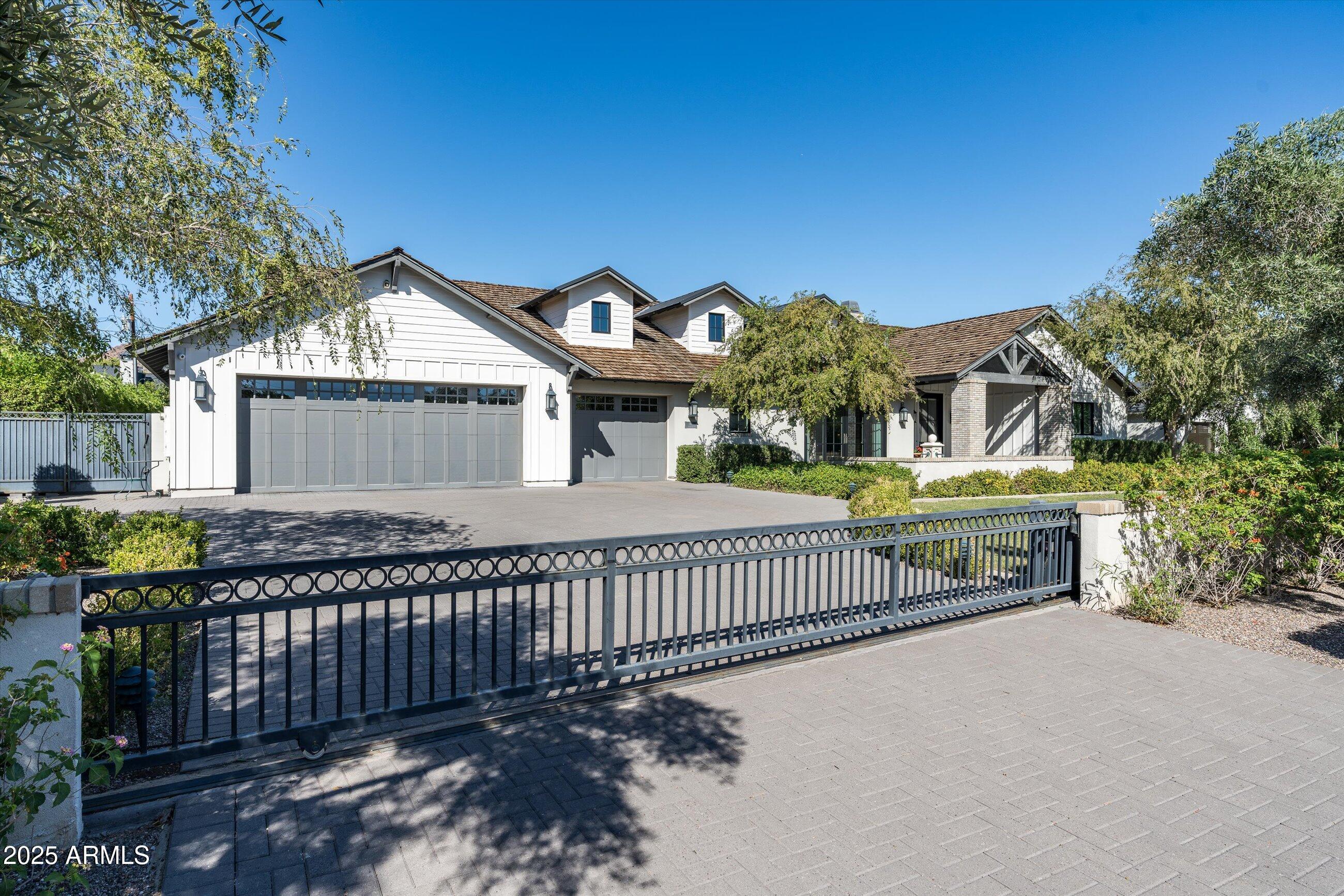 DEL RAY ESTATES  8 - Residential