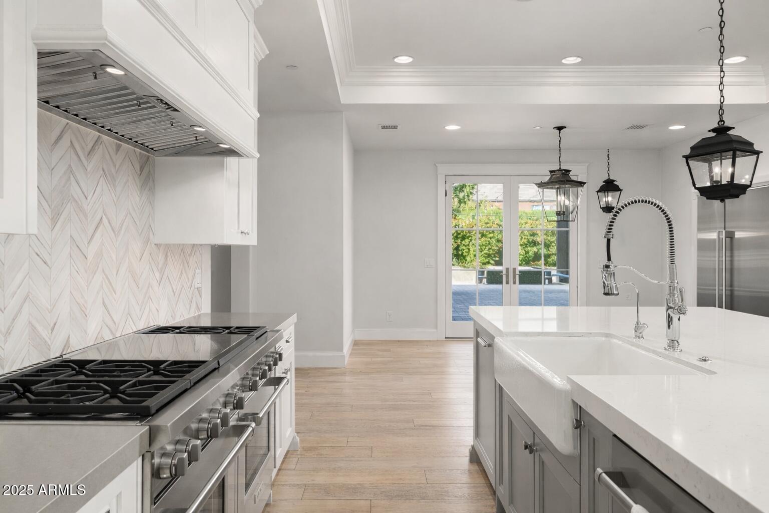 DEL RAY ESTATES  8 - Residential