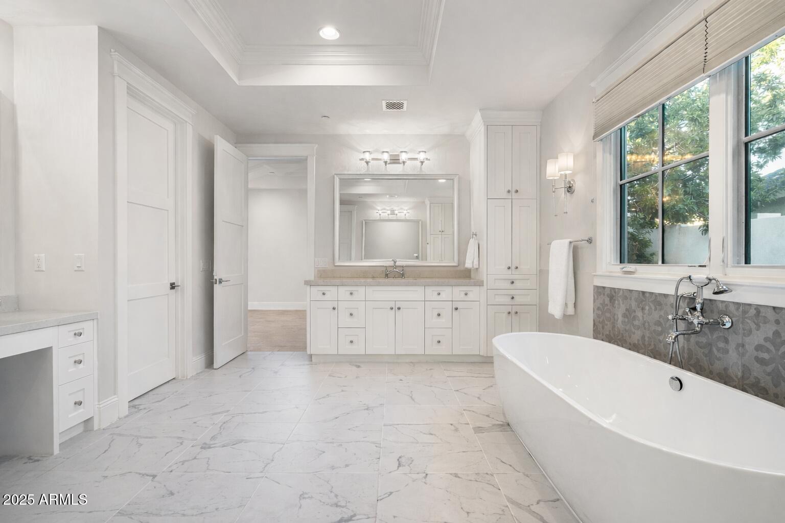 DEL RAY ESTATES  8 - Residential