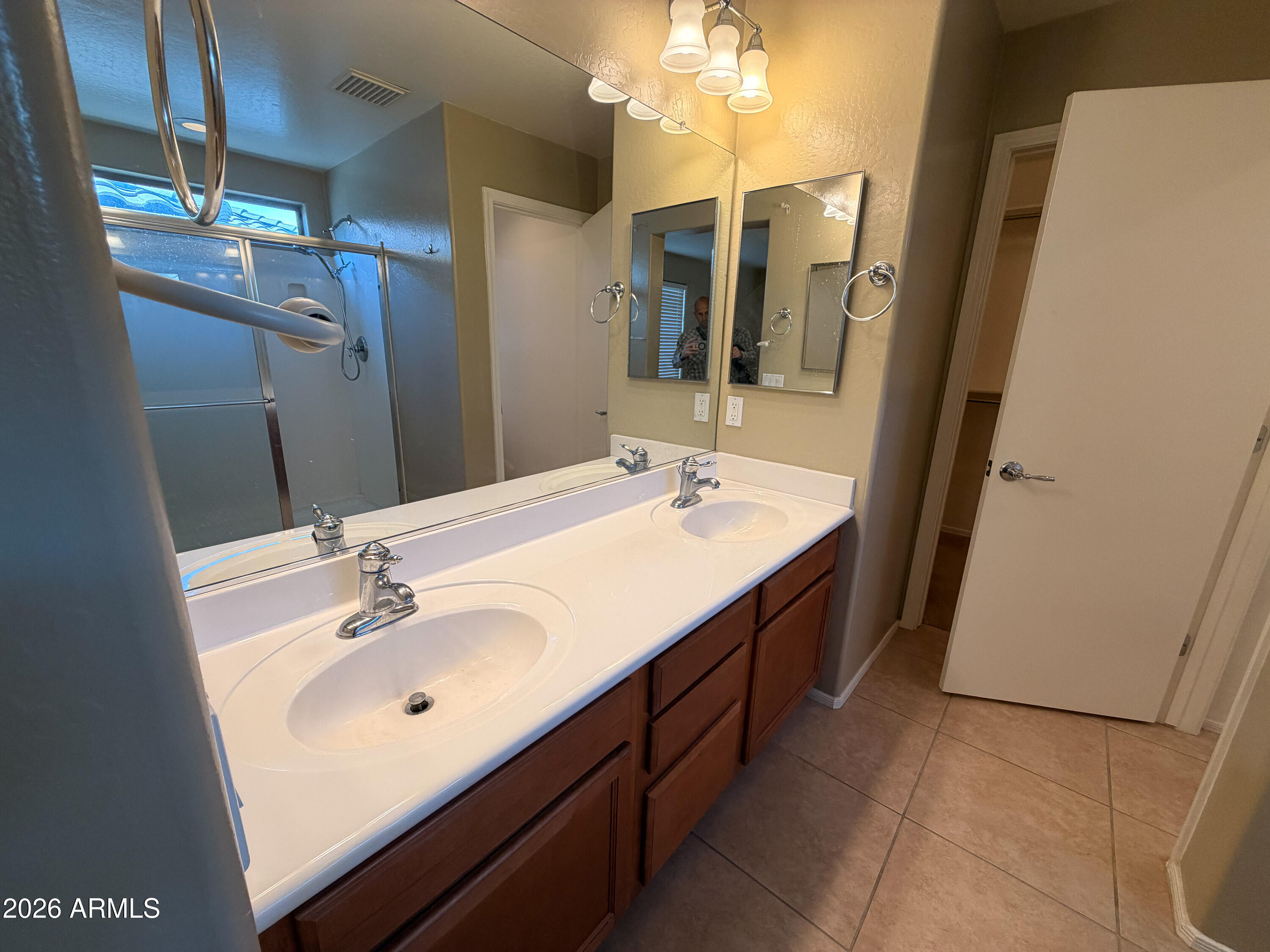 BAILEY COMMONS CONDOMINIUM AMD - Residential