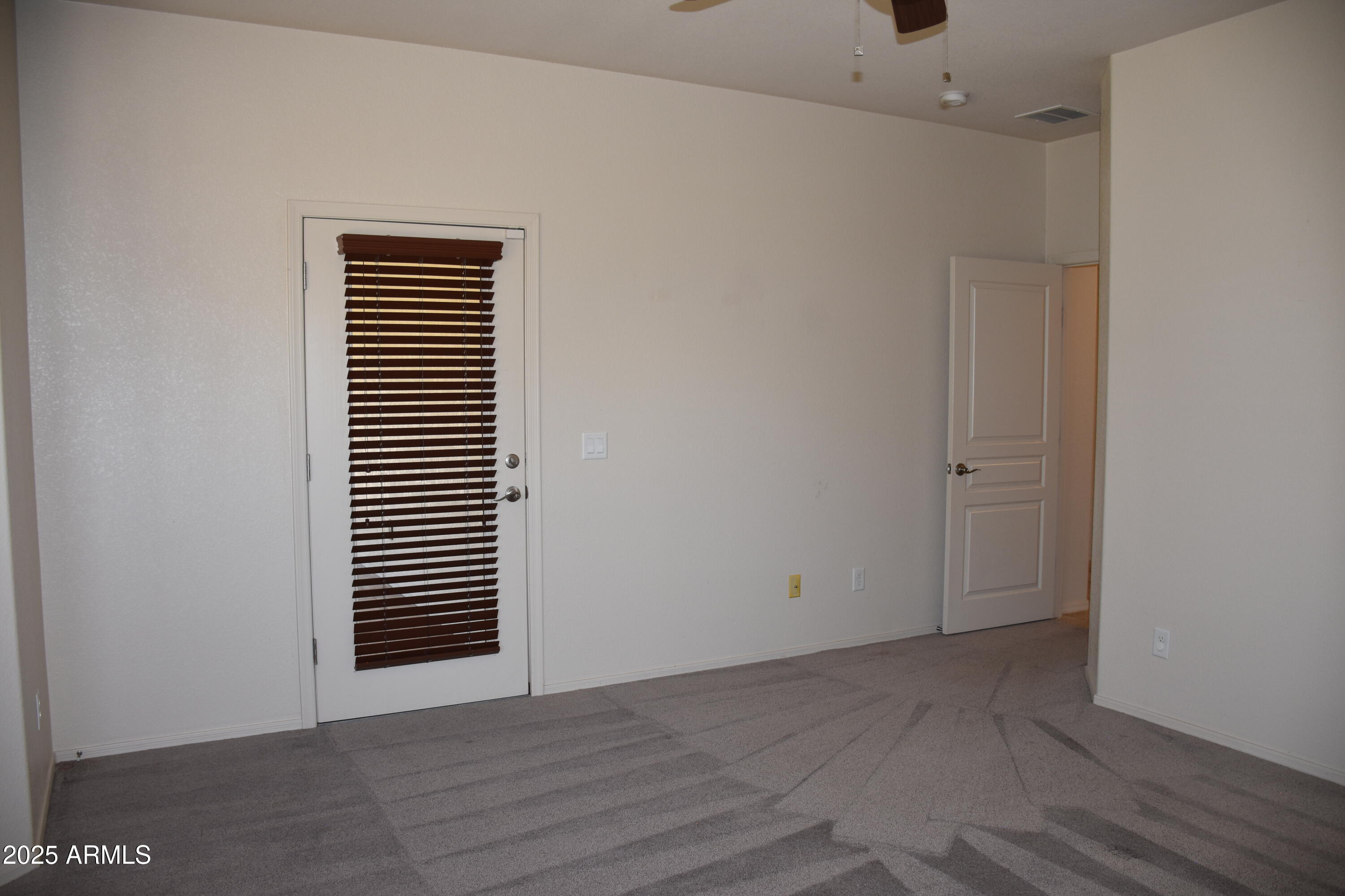 RETREAT PHASE 1 - Residential Lease