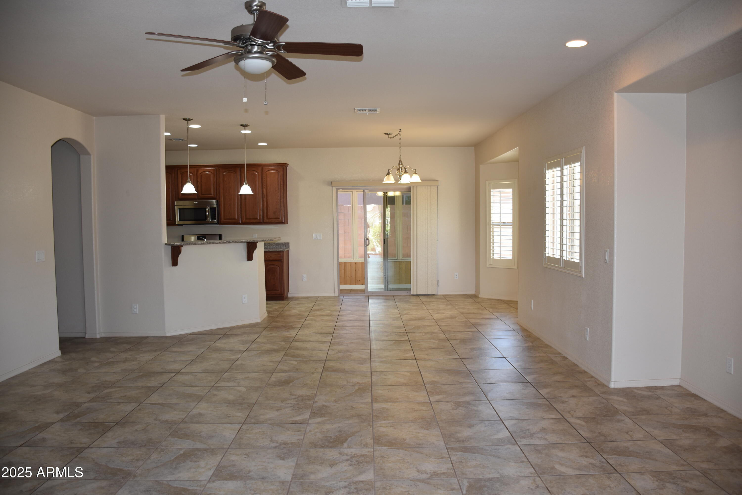 RETREAT PHASE 1 - Residential Lease