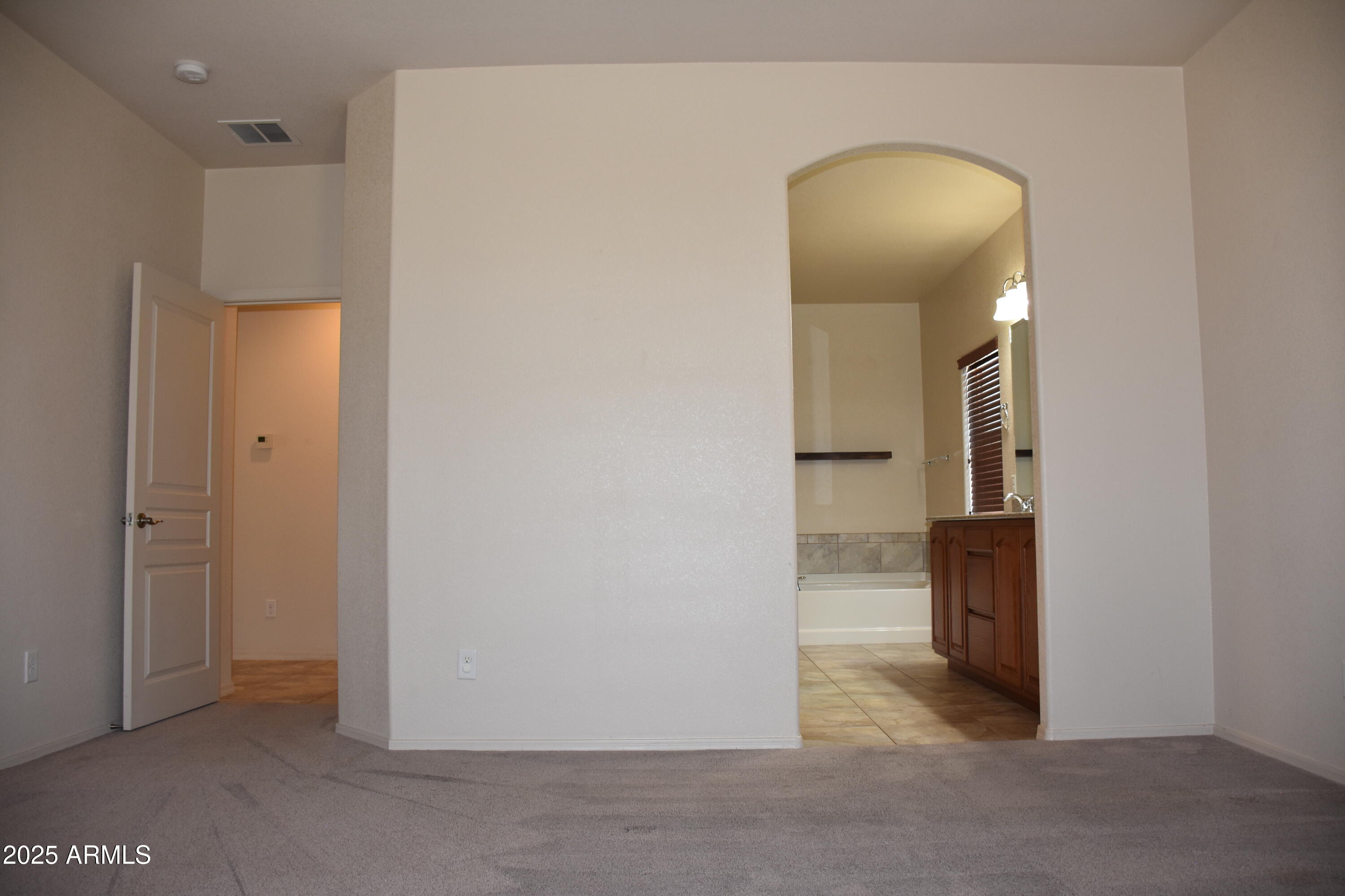 RETREAT PHASE 1 - Residential Lease