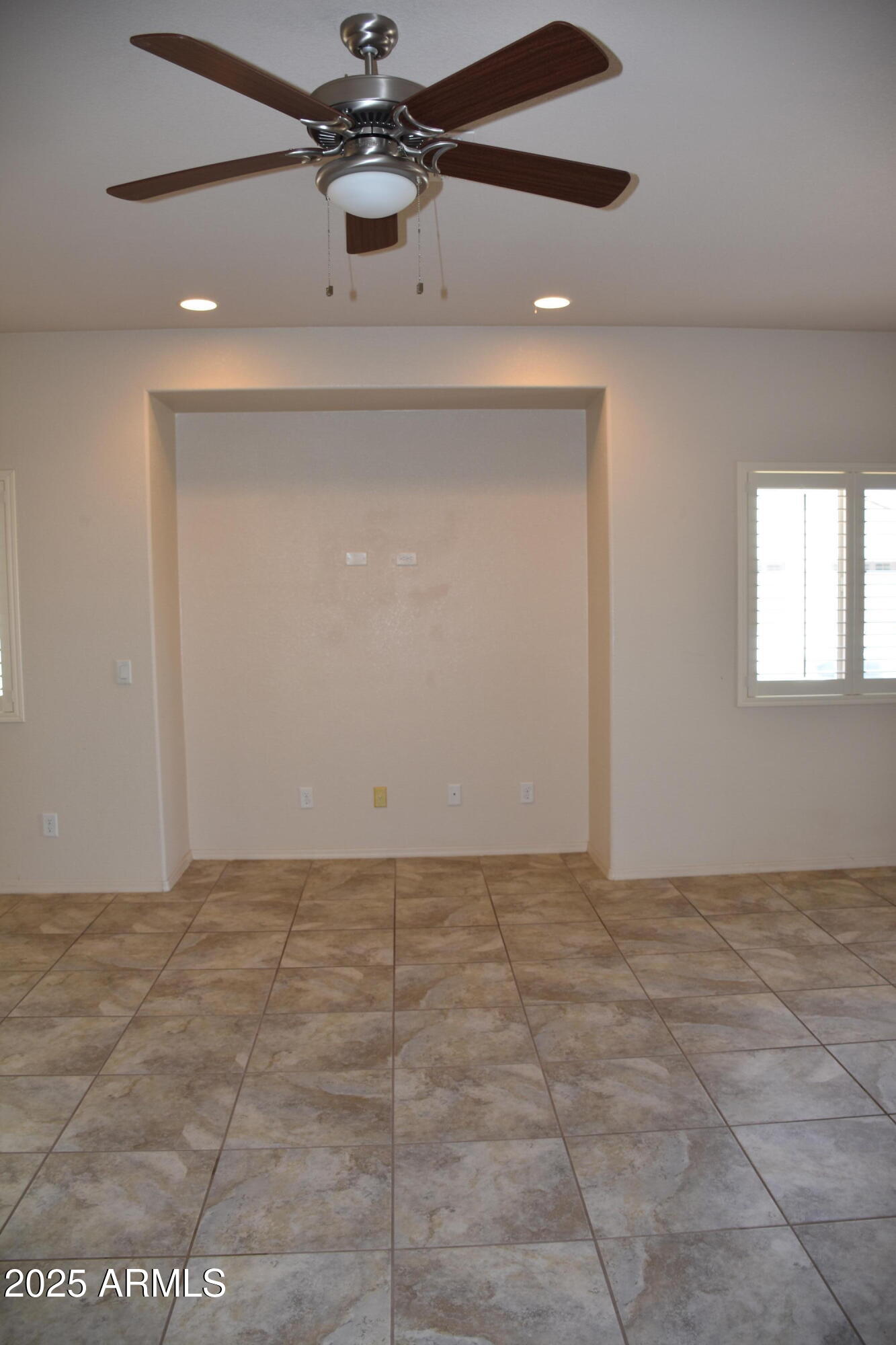 RETREAT PHASE 1 - Residential Lease