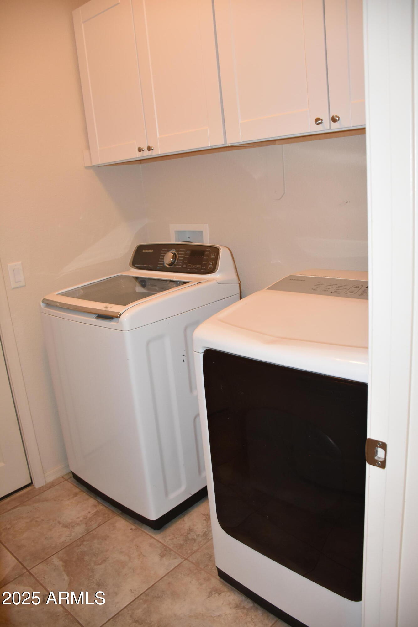 RETREAT PHASE 1 - Residential Lease