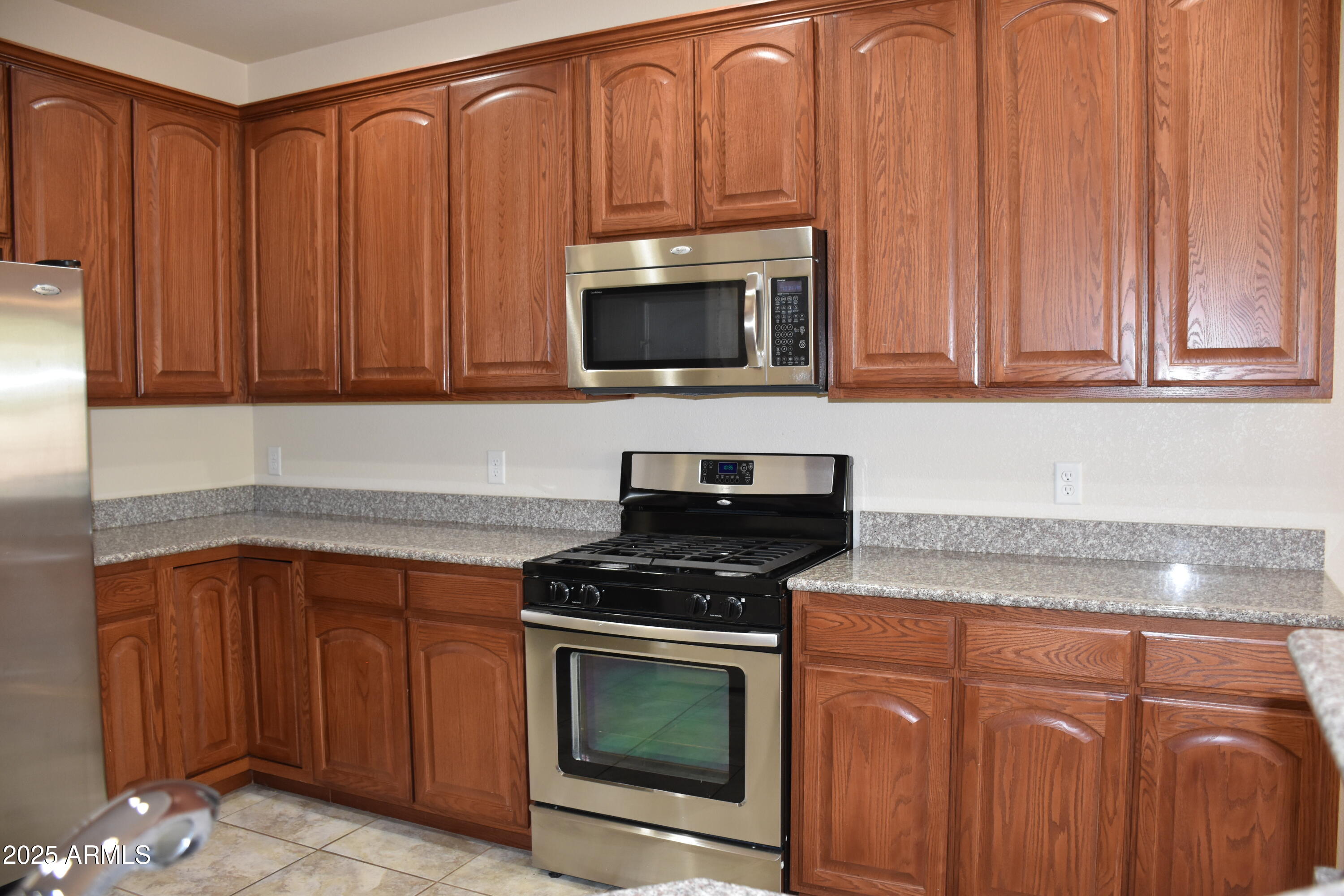 RETREAT PHASE 1 - Residential Lease