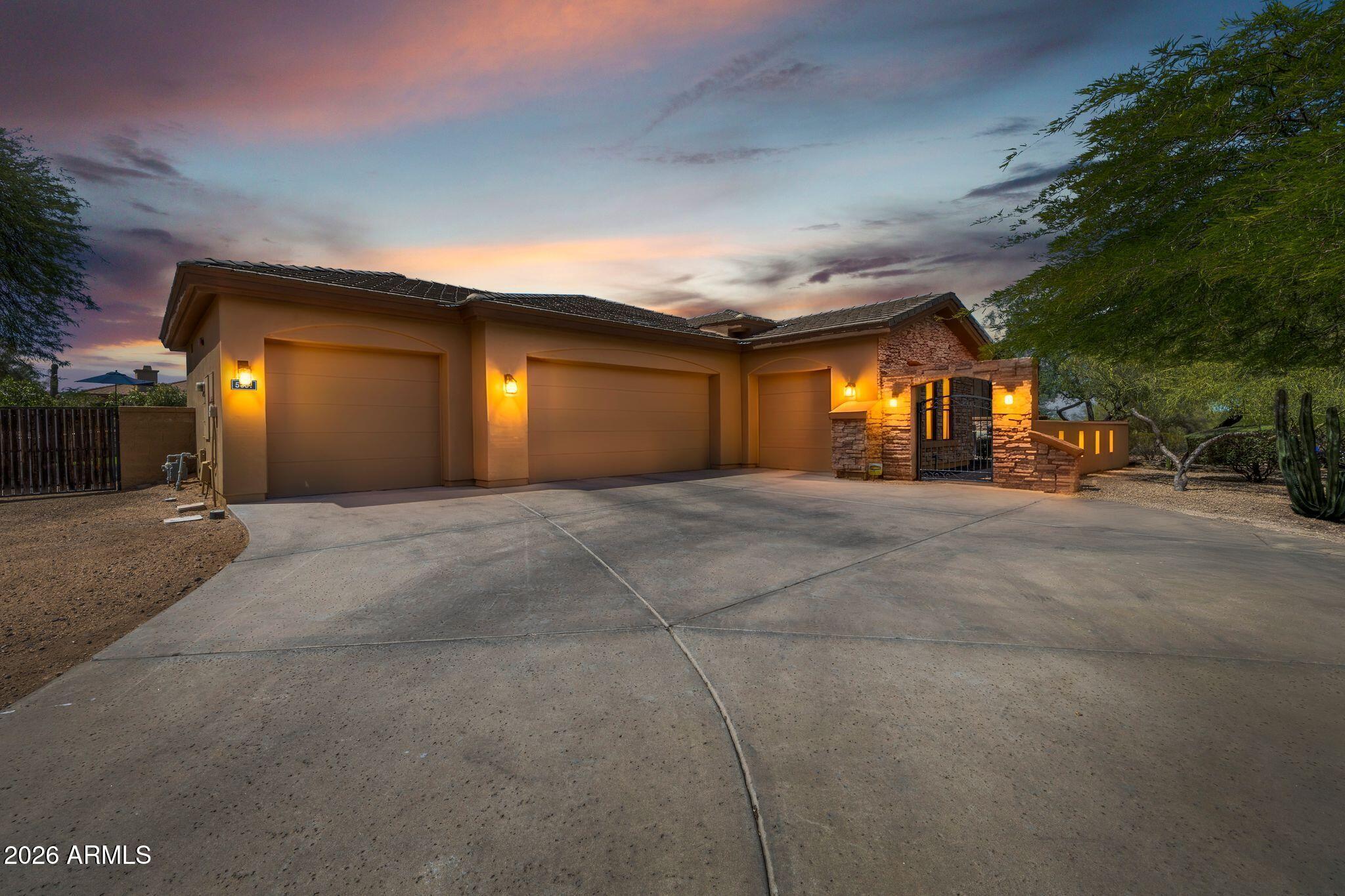 CAREFREE IRONWOOD ESTATES - Residential