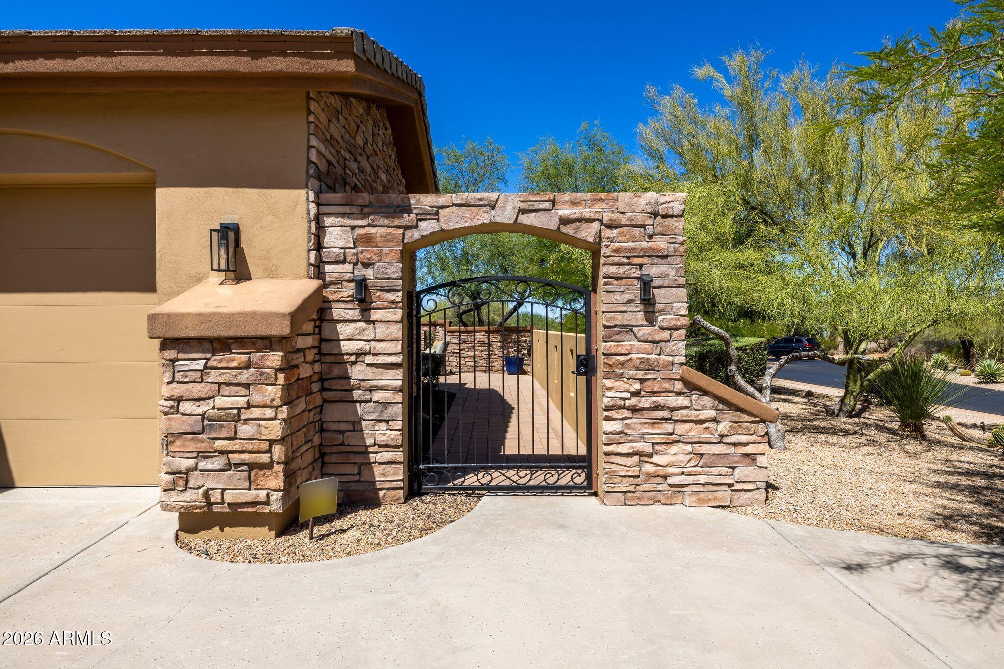 CAREFREE IRONWOOD ESTATES - Residential