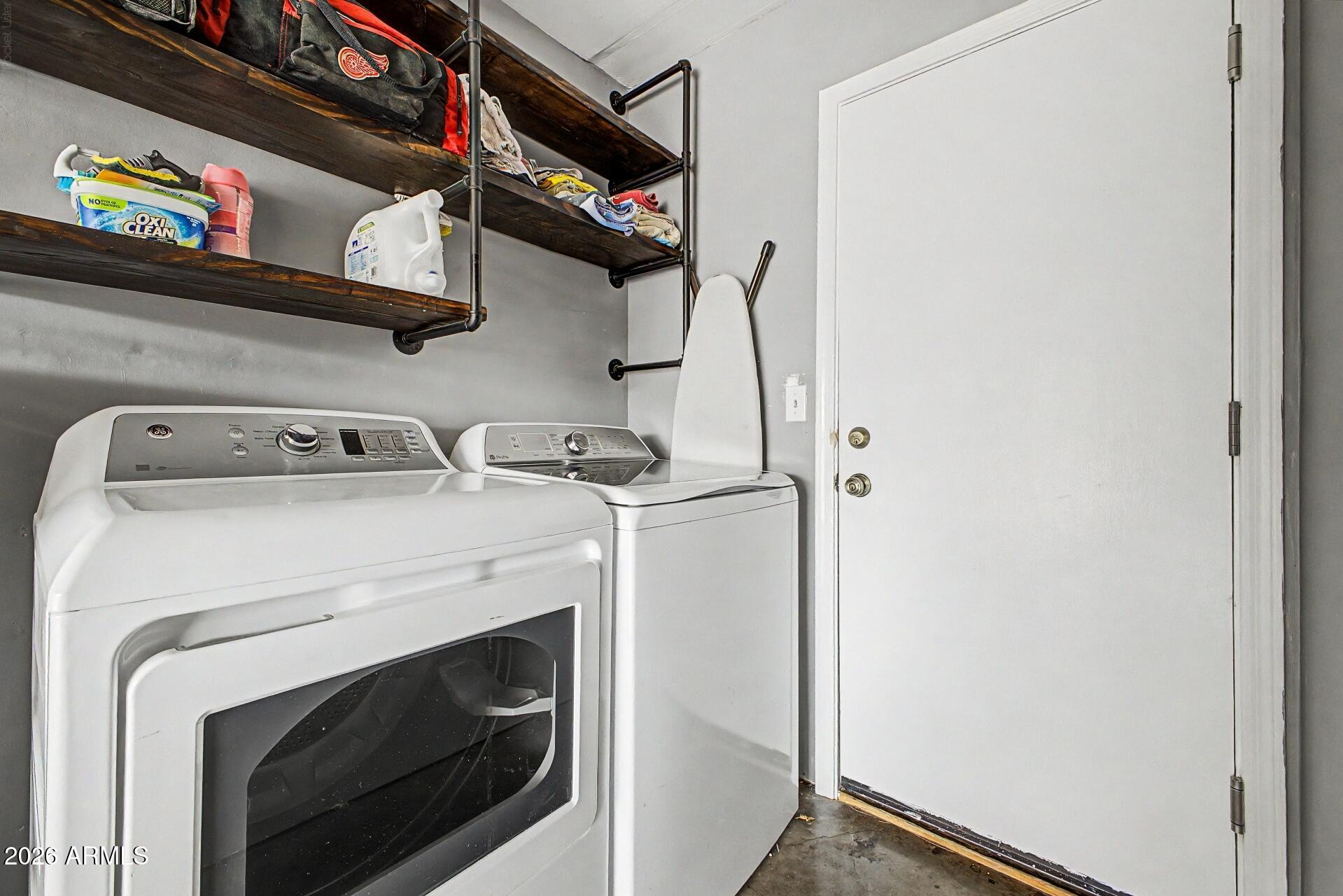 ADOBE MOUNTAIN ESTATES UNIT 2 - Residential
