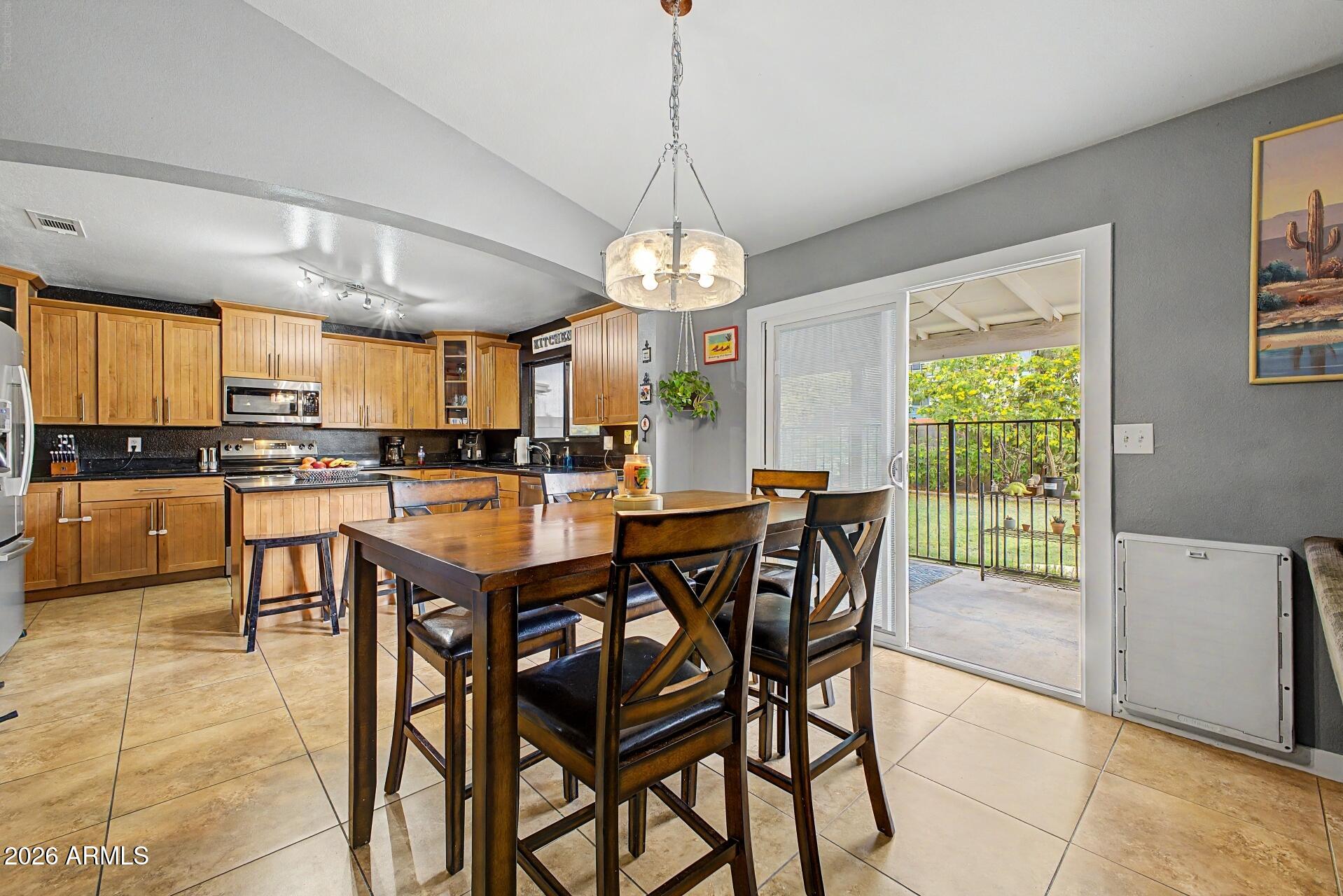 ADOBE MOUNTAIN ESTATES UNIT 2 - Residential