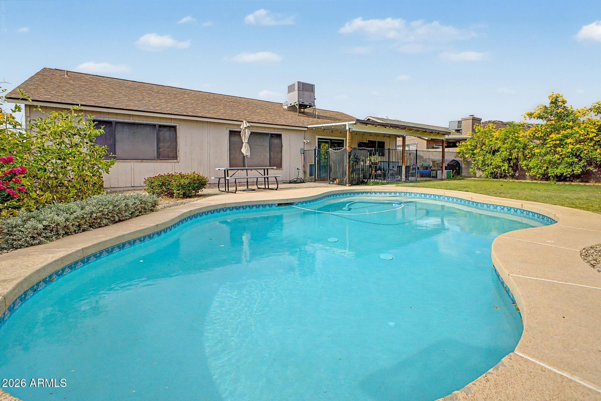 ADOBE MOUNTAIN ESTATES UNIT 2 - Residential